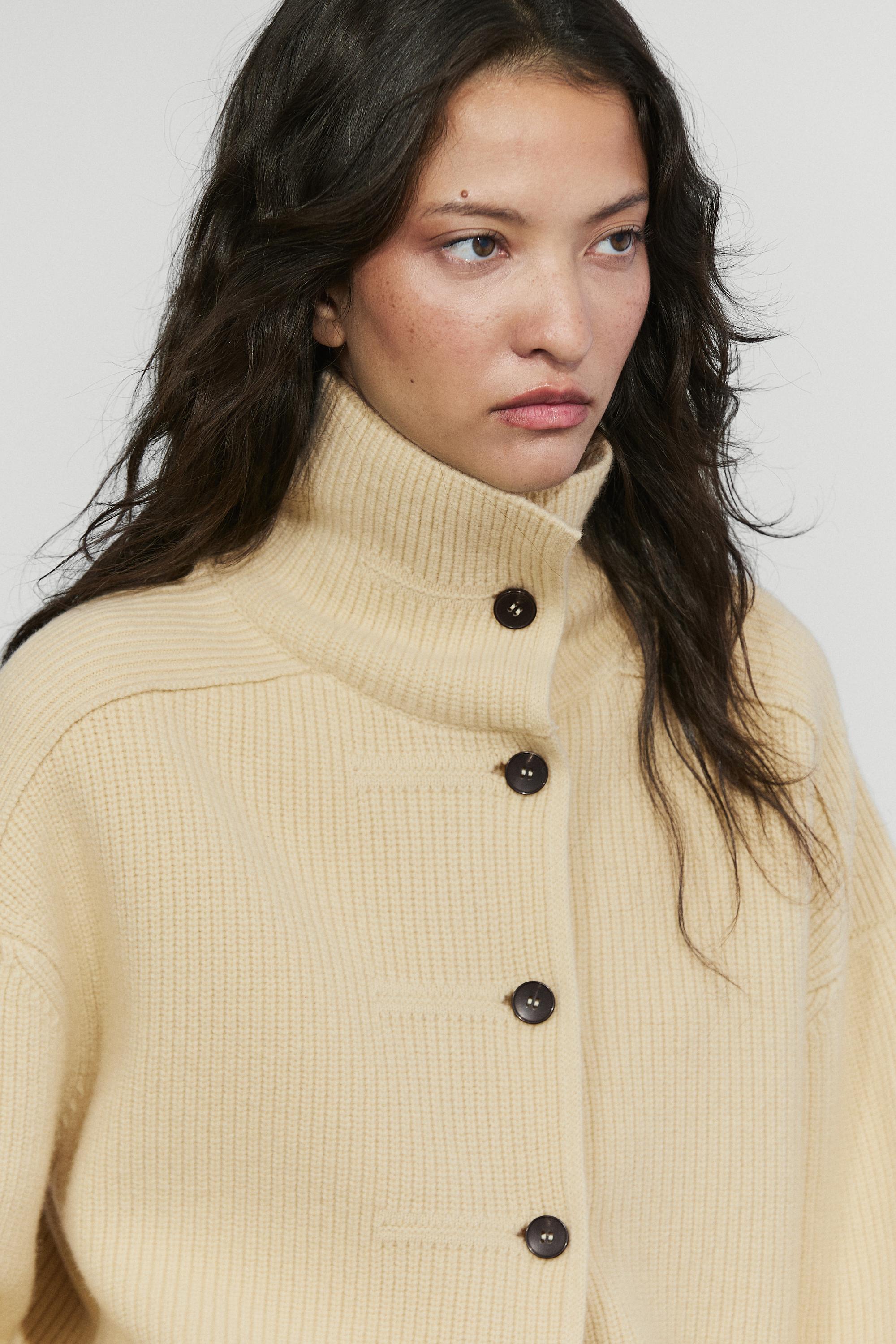 100% wool buttoned knit cardigan - Vanilla