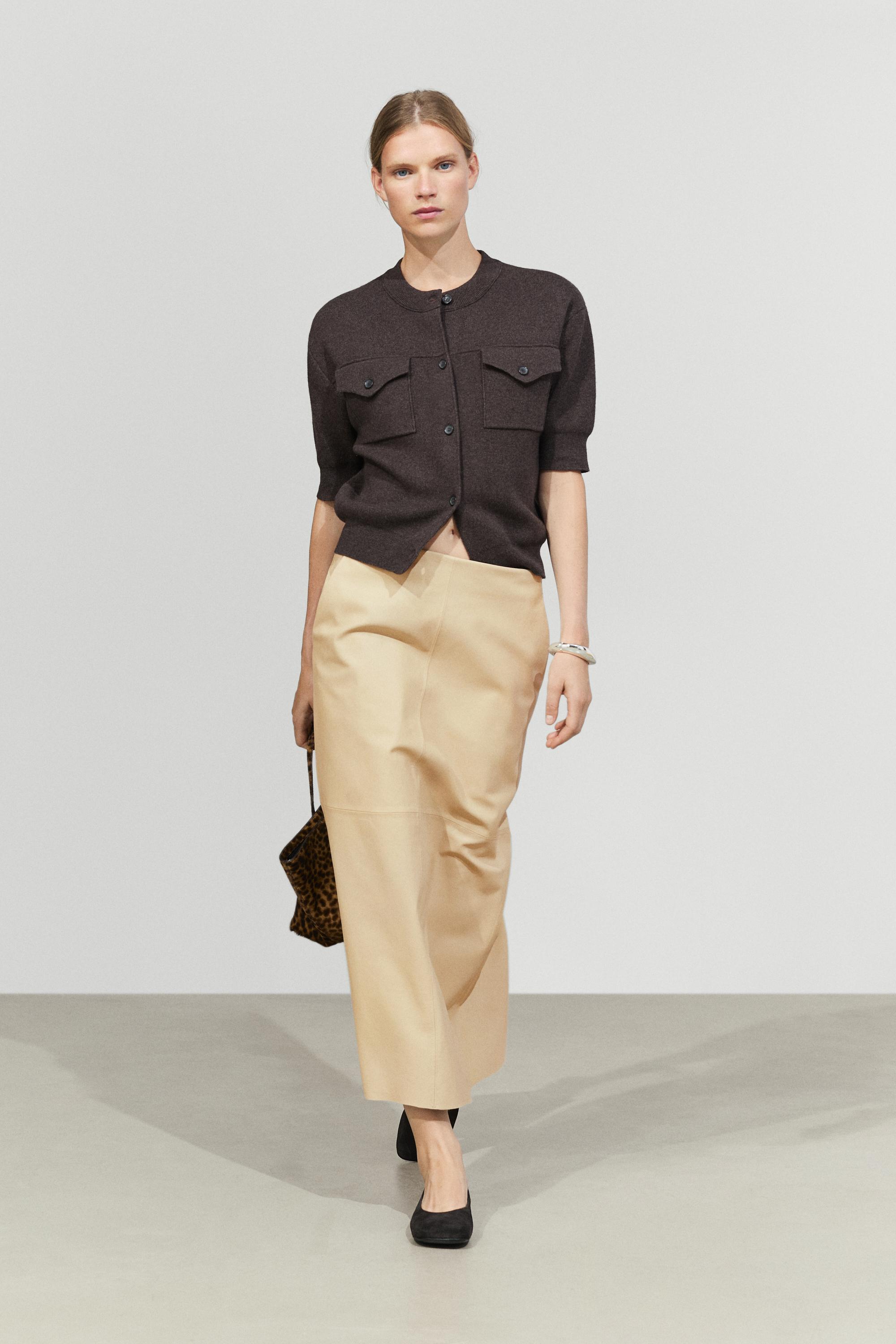 Short sleeve knit cardigan with pockets - BROWN