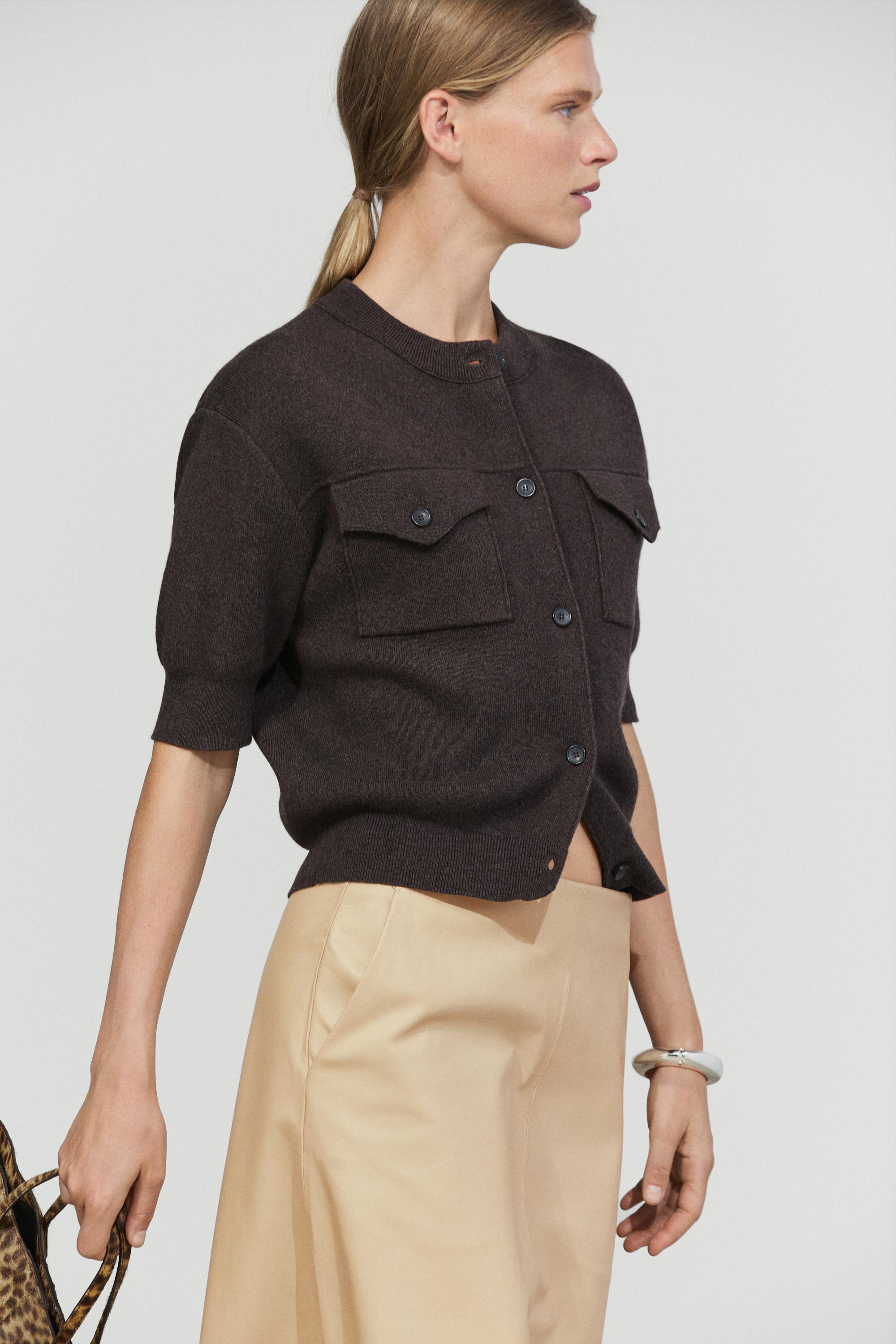 Short sleeve knit cardigan with pockets - BROWN
