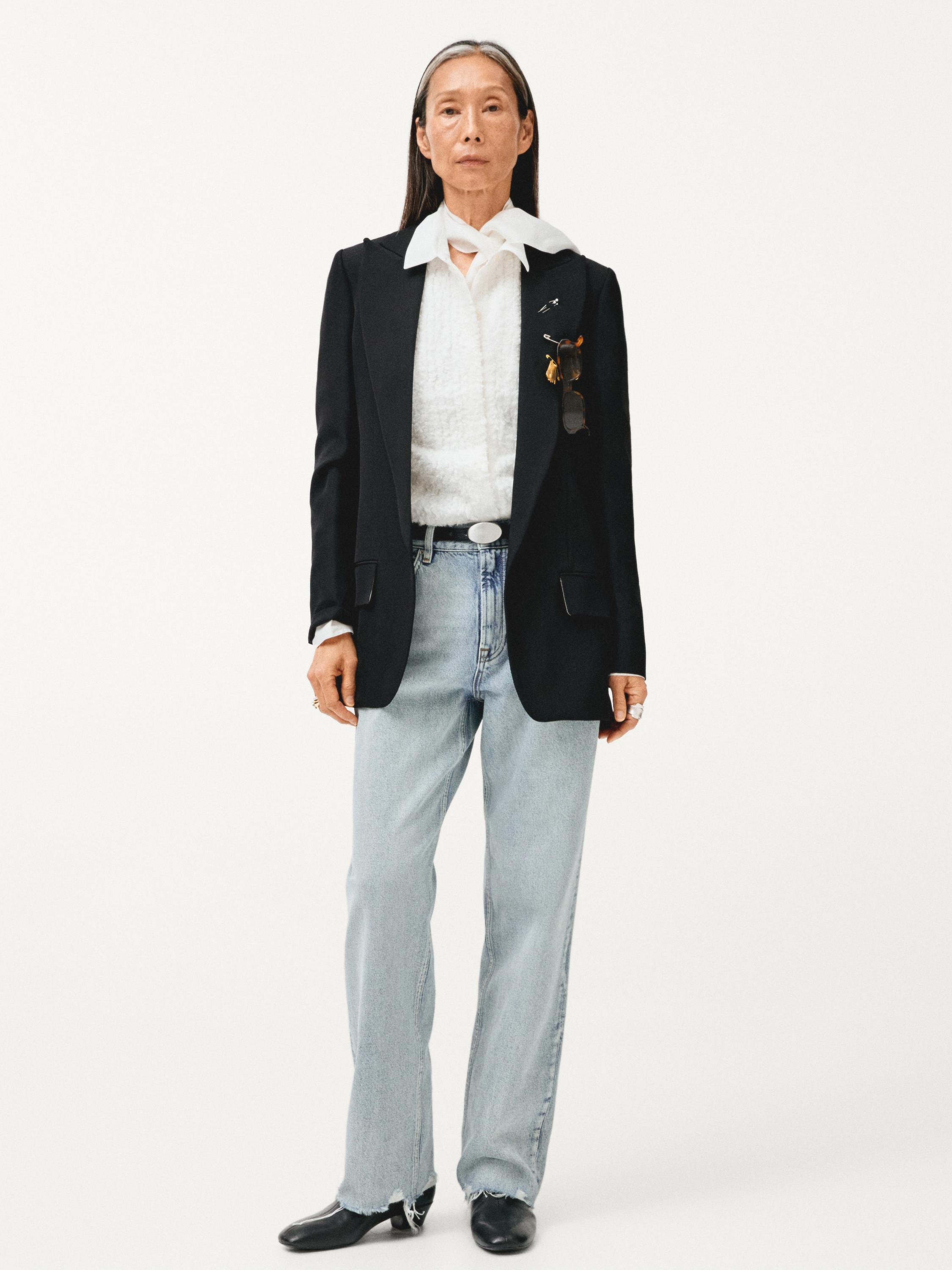 100% extra fine wool two-button blazer - BLACK