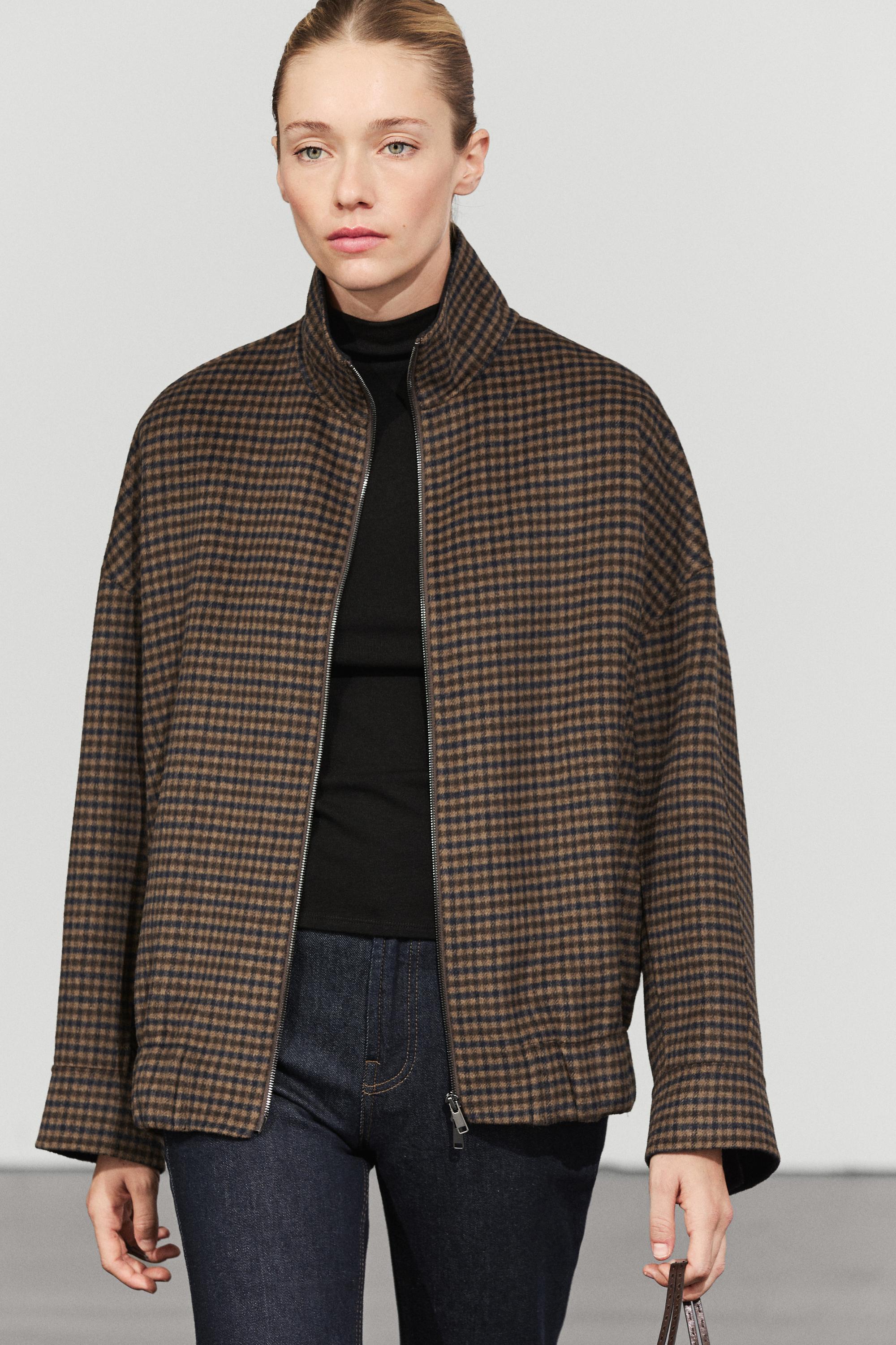 Gingham bomber jacket with removable scarf - BROWN