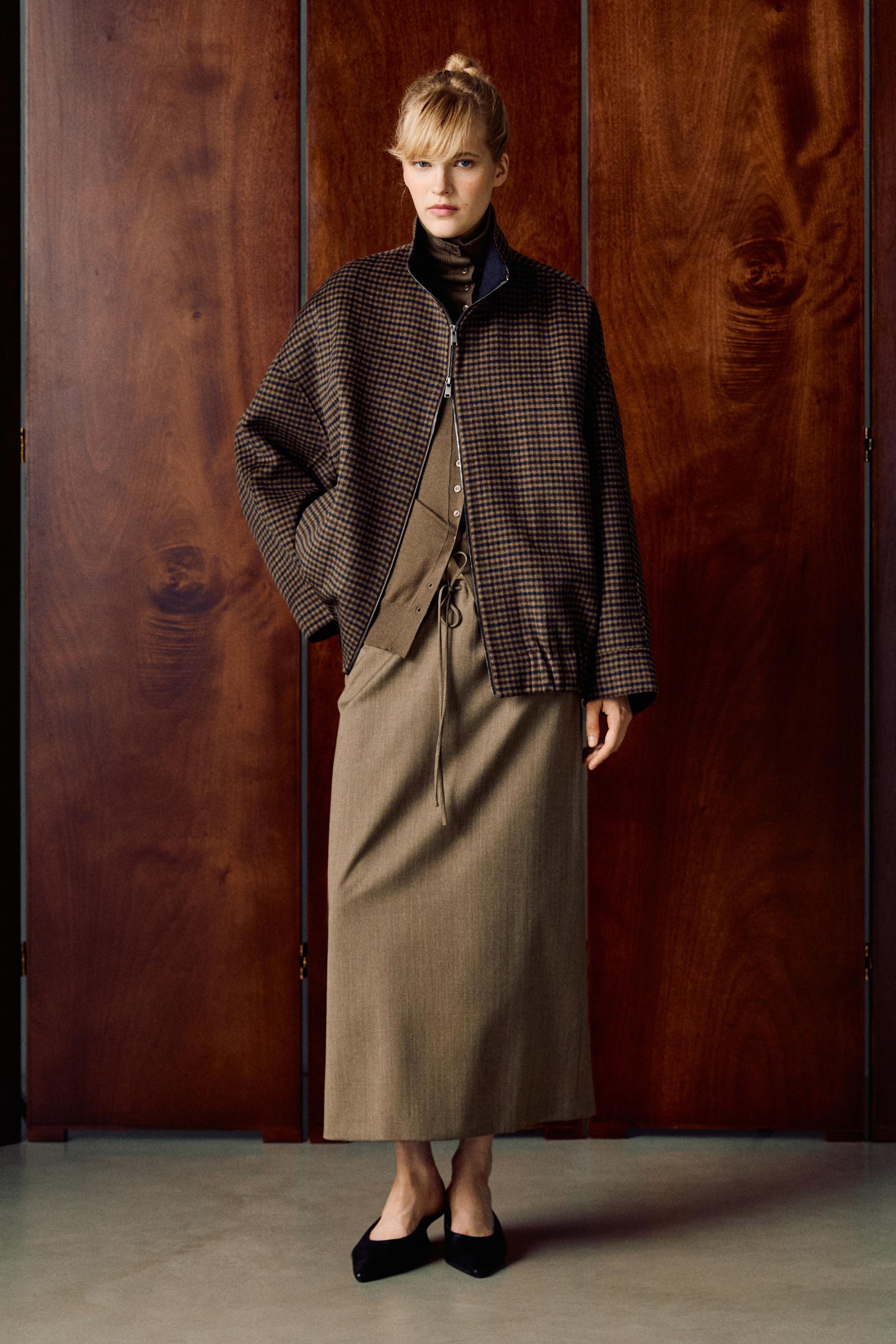 Gingham bomber jacket with removable scarf - BROWN