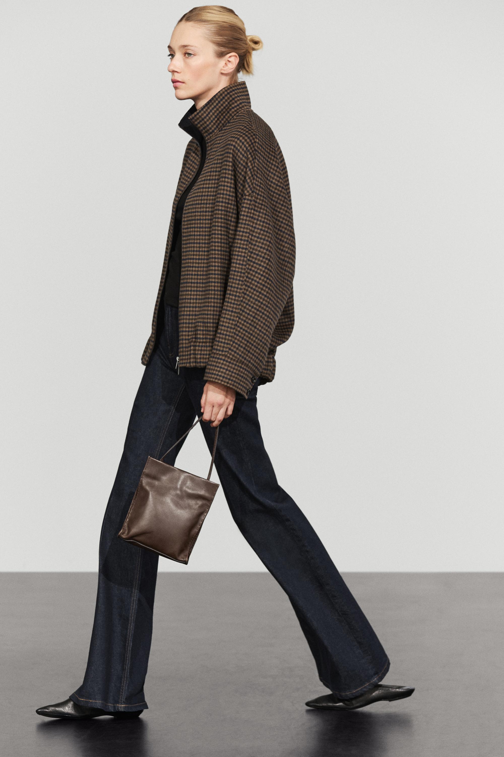 Gingham bomber jacket with removable scarf - BROWN