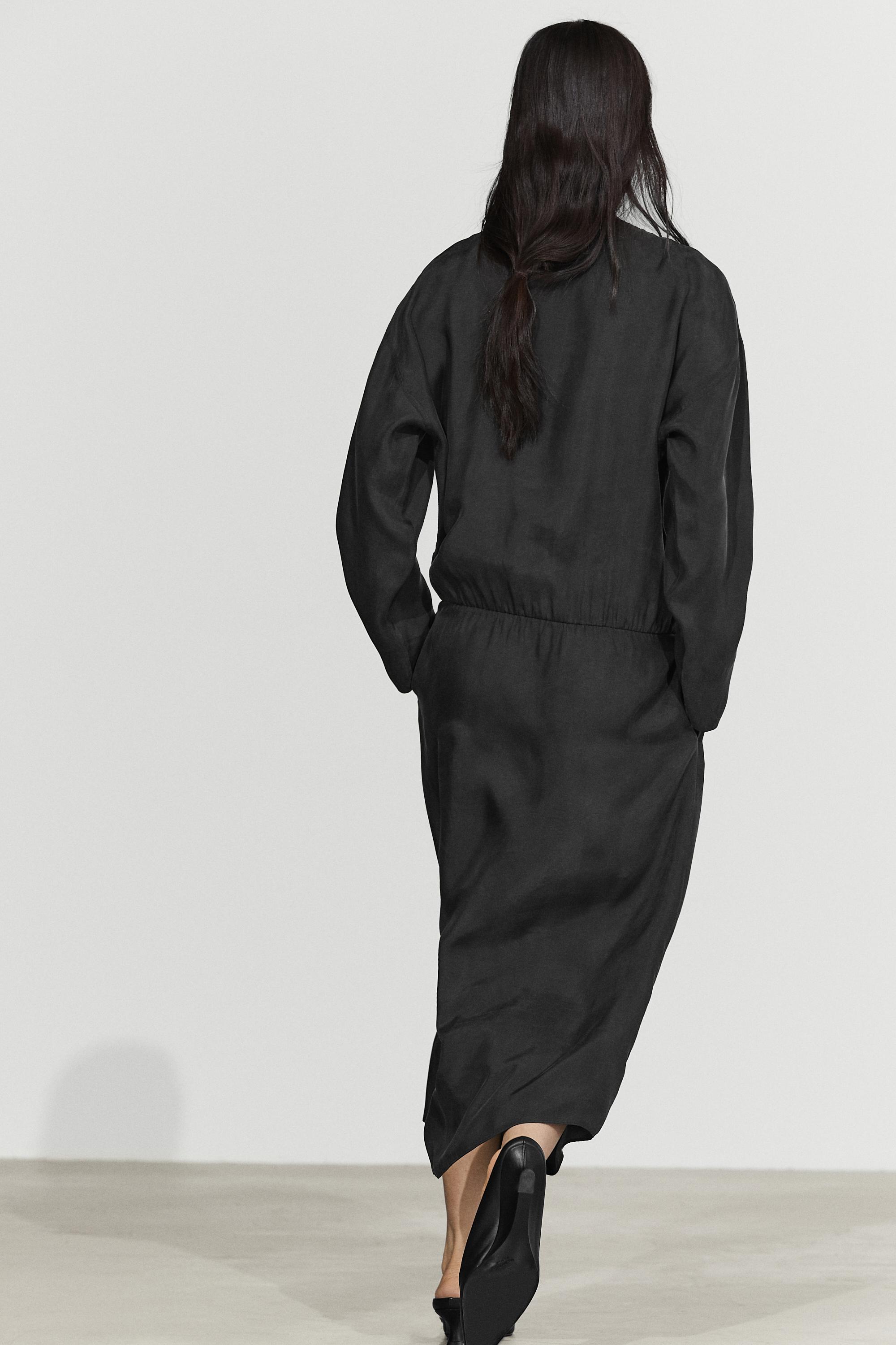 Fluid midi dress with collar detail - BLACK