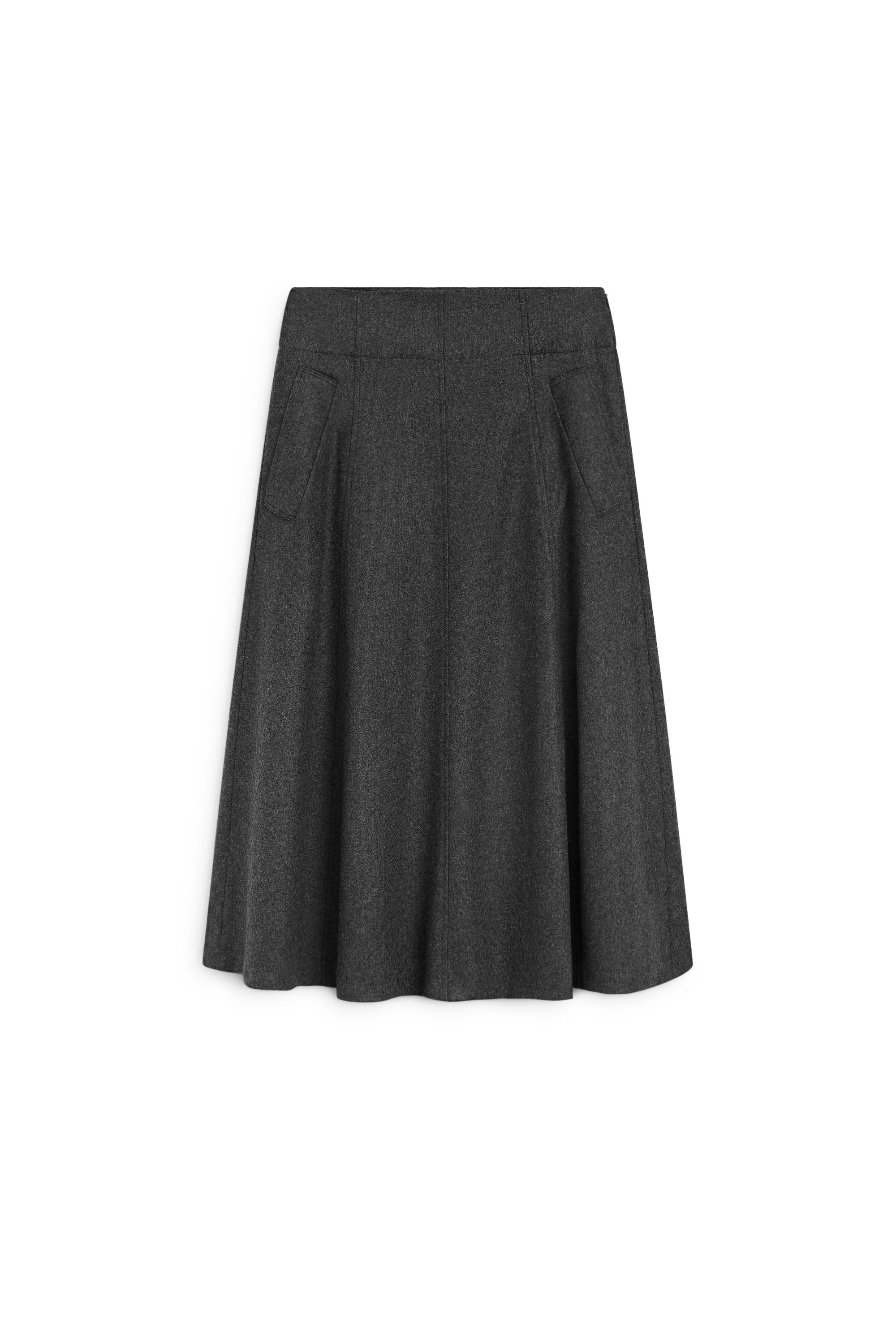 Flared midi skirt with pocket detail - GREY