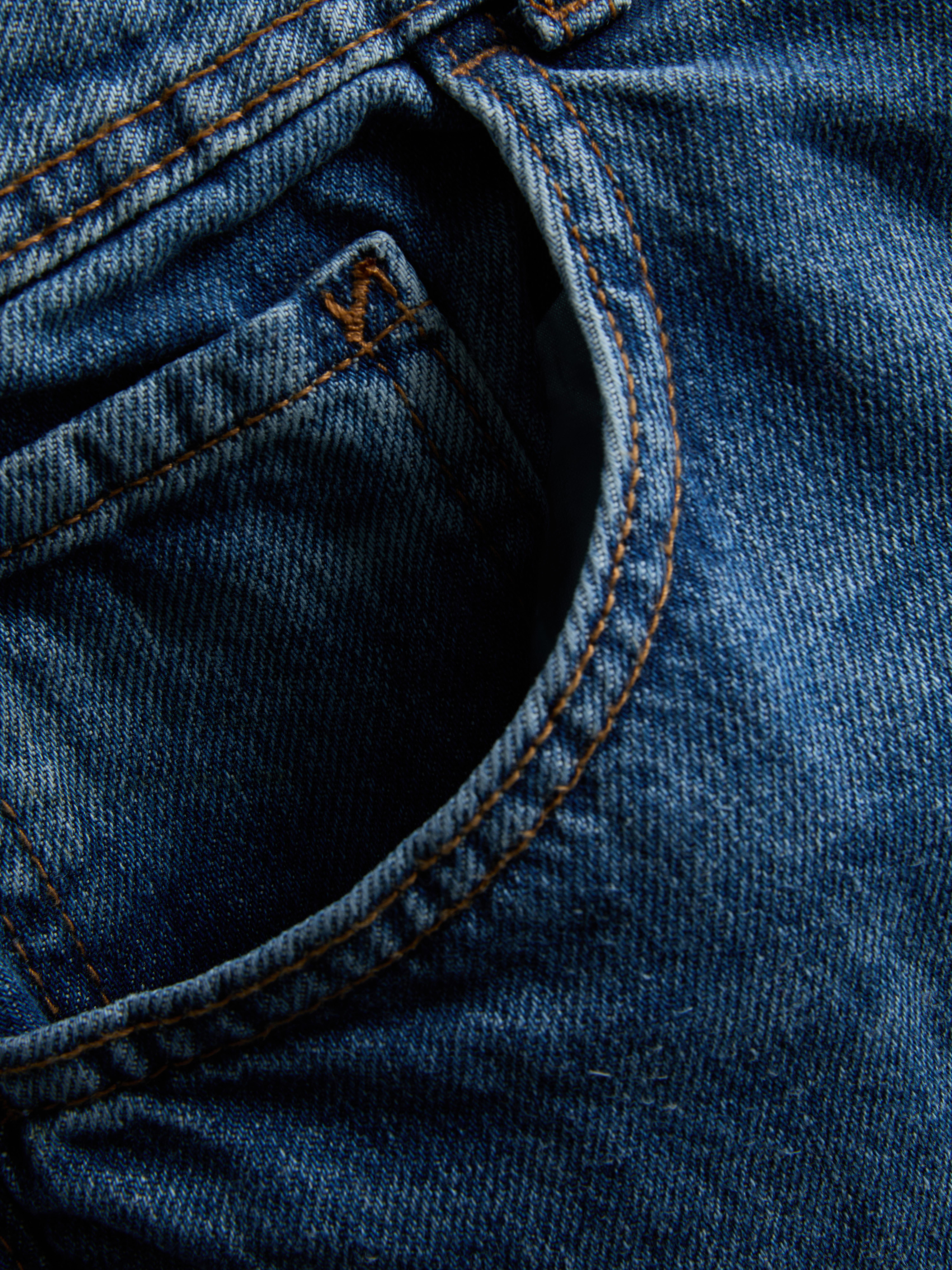 High-Waisted Relaxed Jeans - Blue