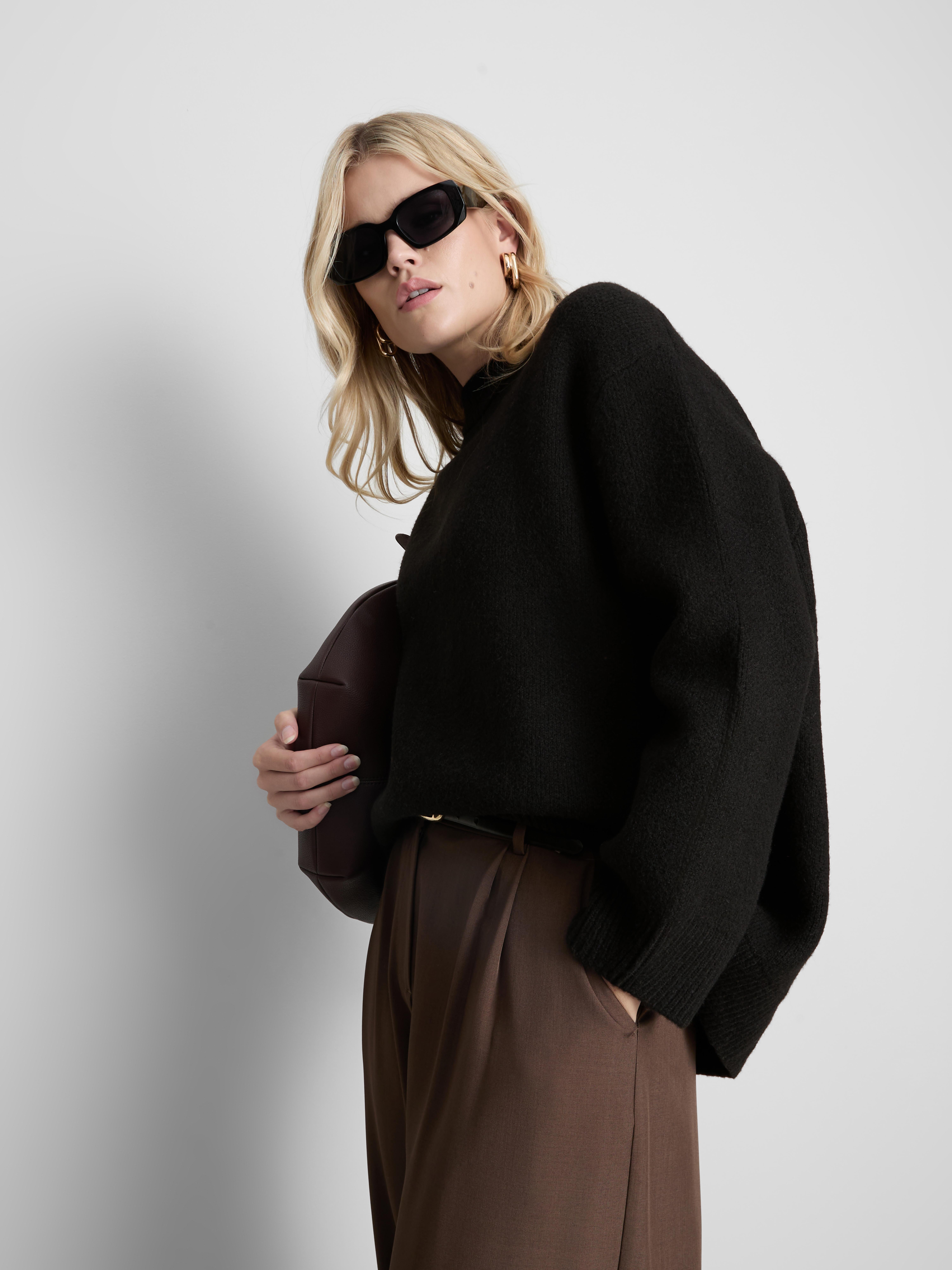 Wool Blend Oversized Crew Neck Sweater - Black