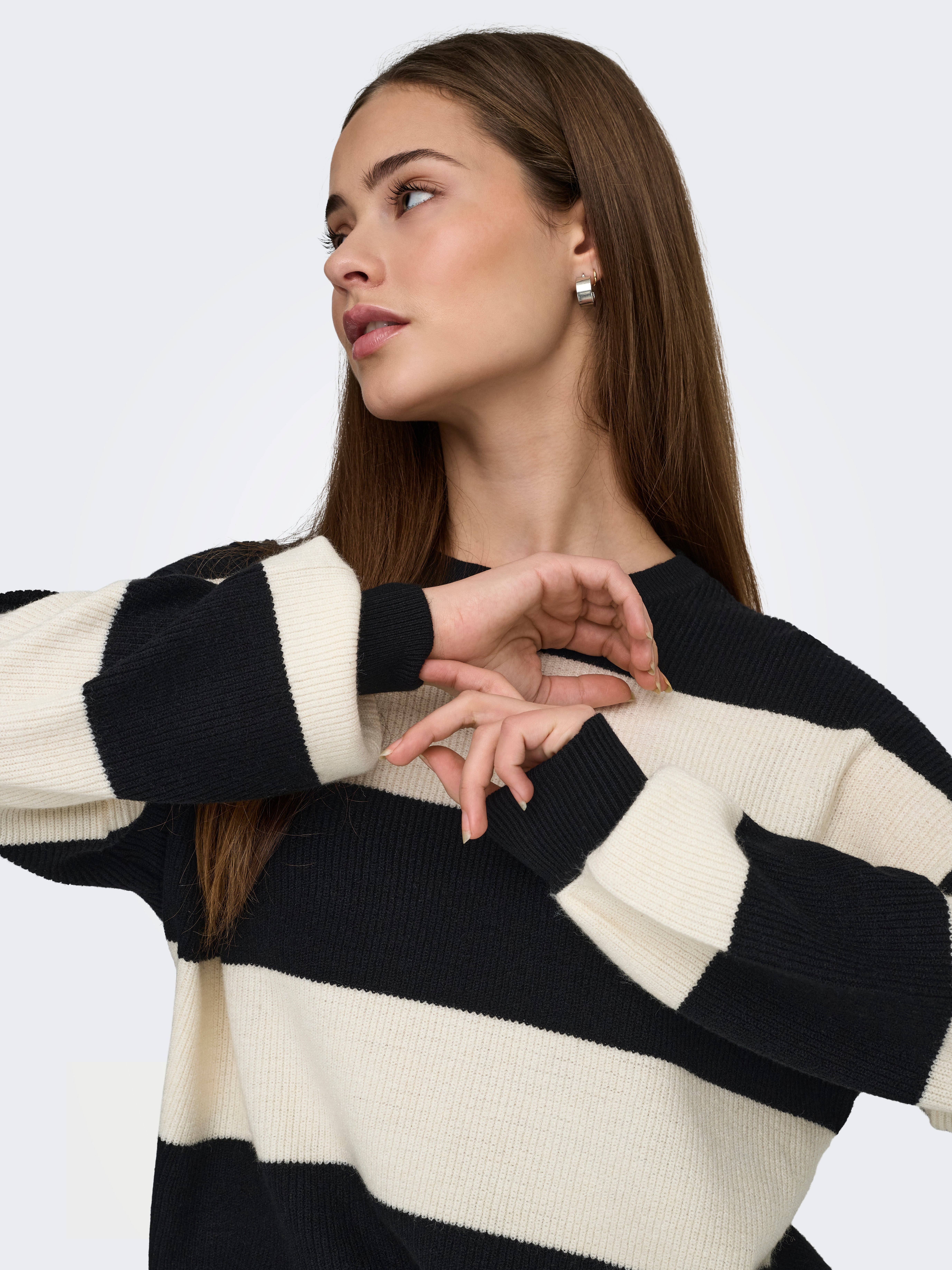 ONLATIA Knitted pullover Black