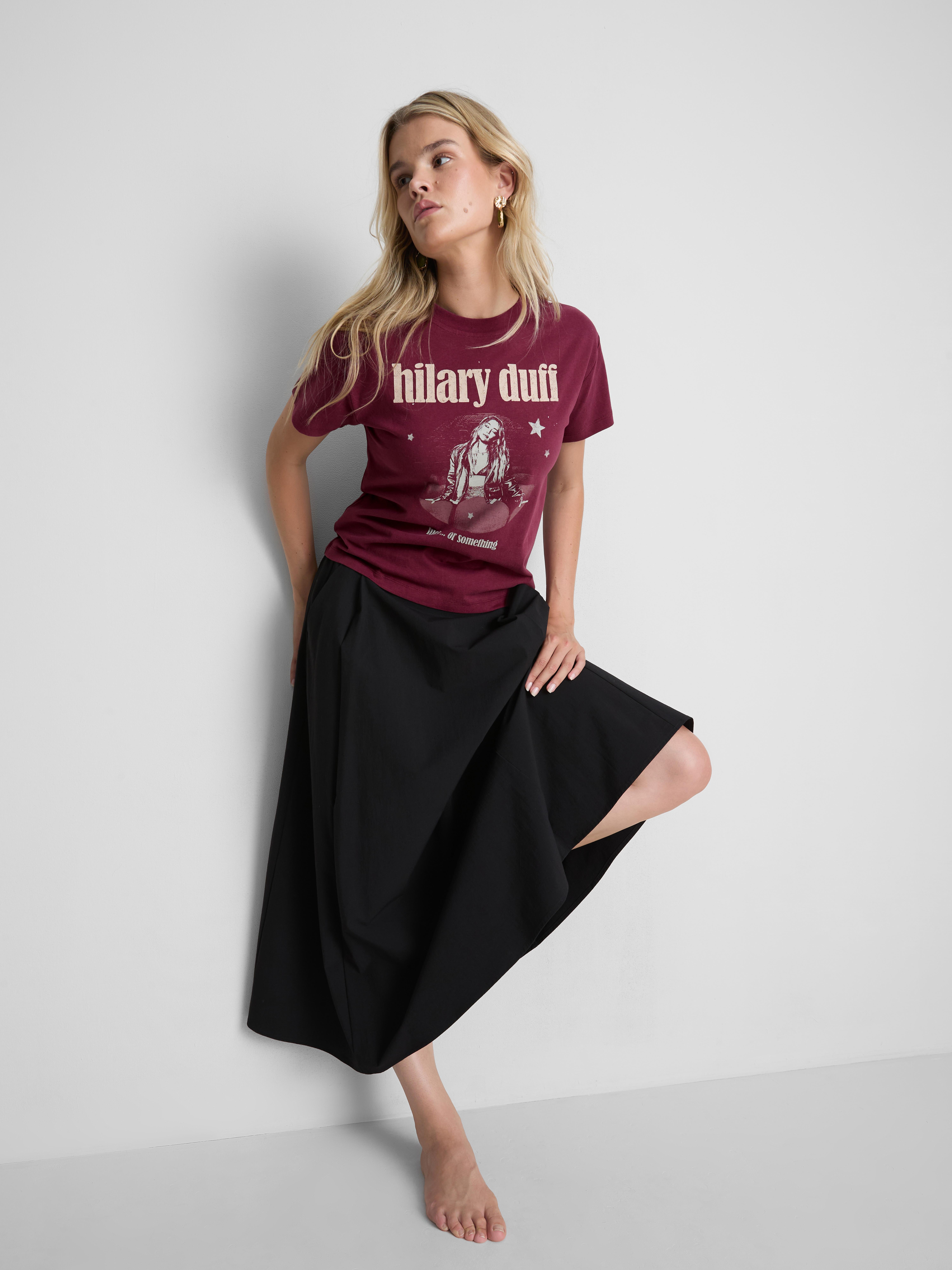 Hilary Duff Pure Cotton Graphic Tee - Burgundy