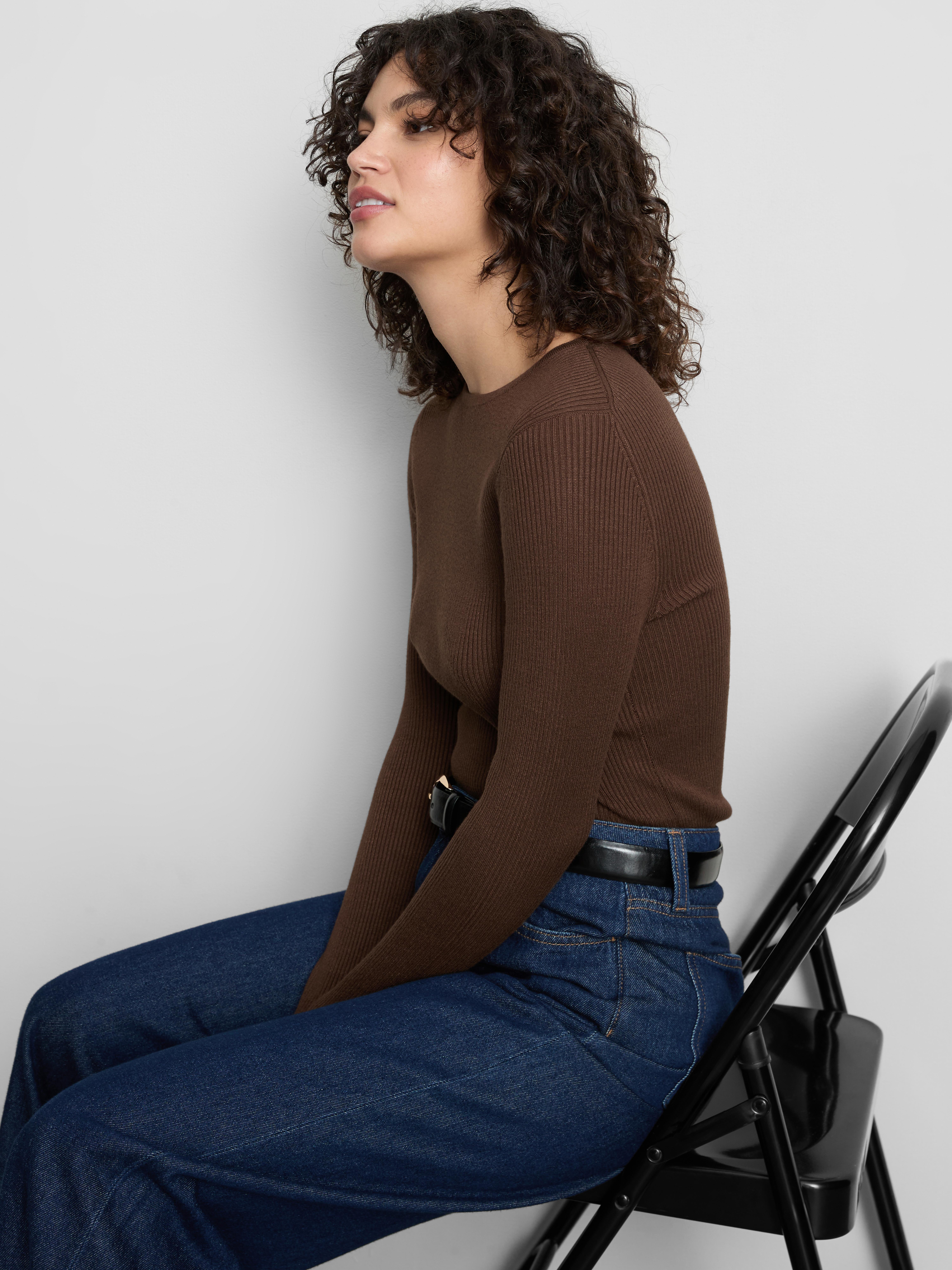 Ribbed Crew Neck Sweater - Chocolate