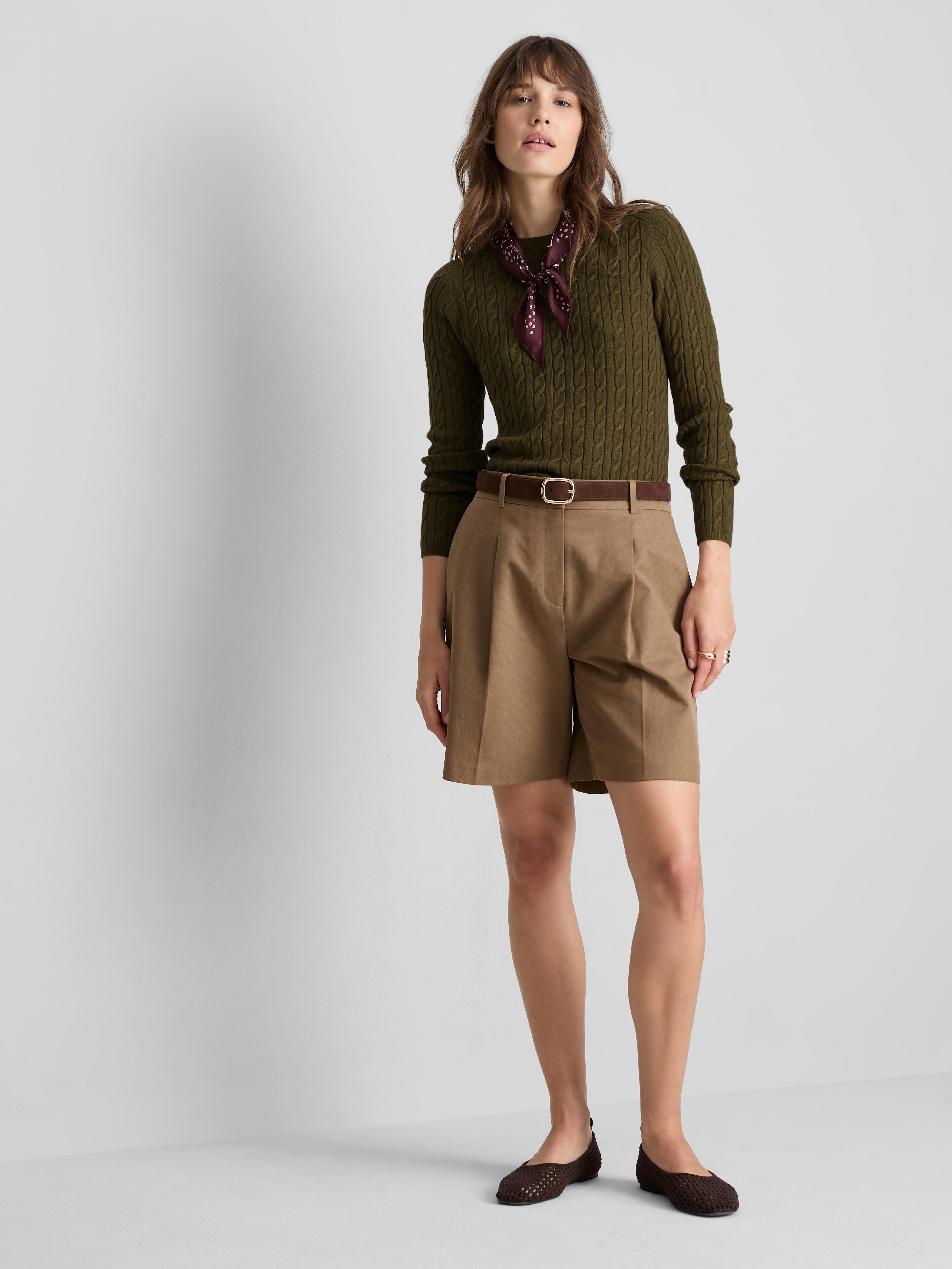 Cable Knit Crew Neck Sweater - Olive