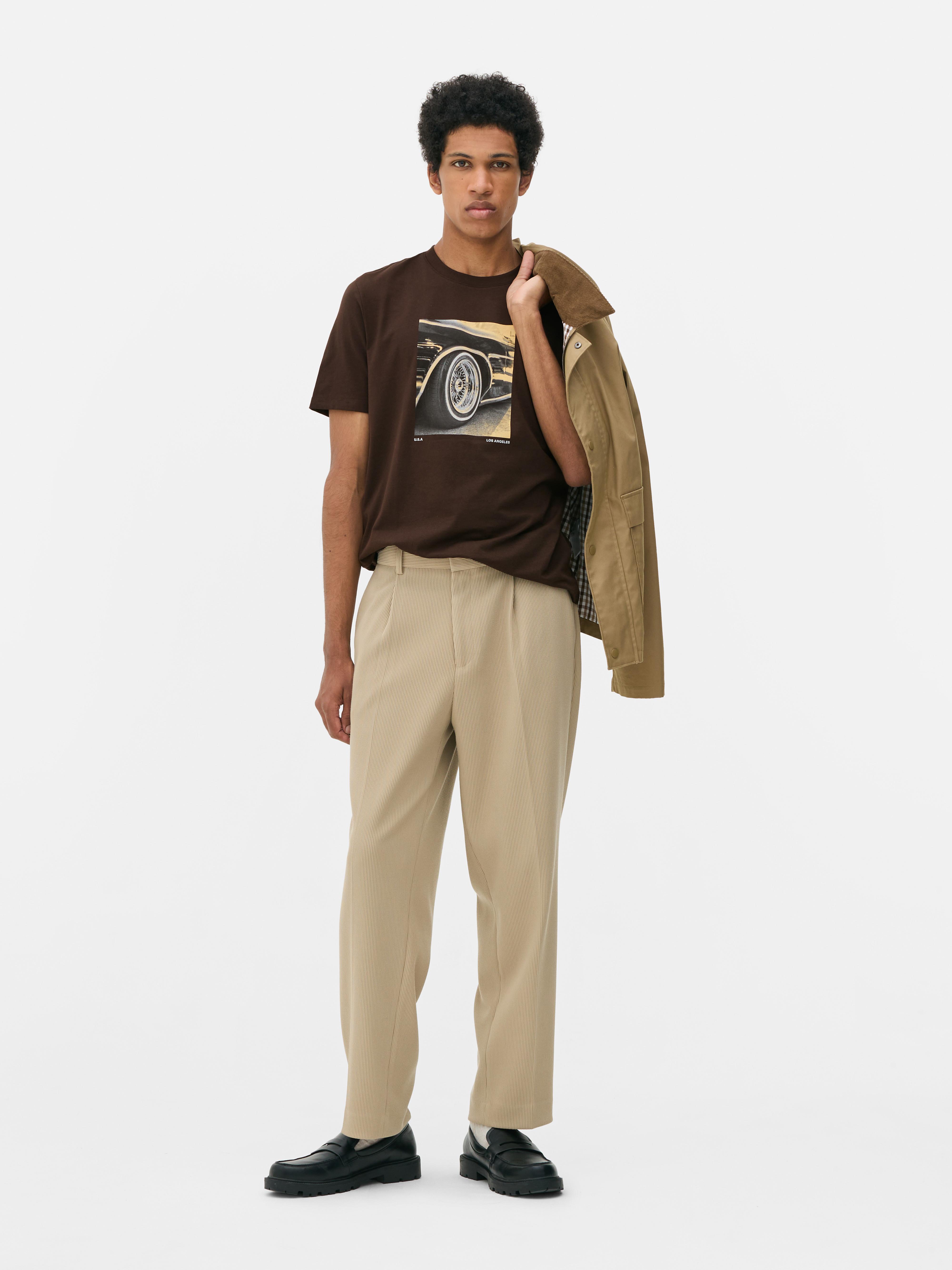 Car Wheel Graphic Short Sleeve T-Shirt - Brown