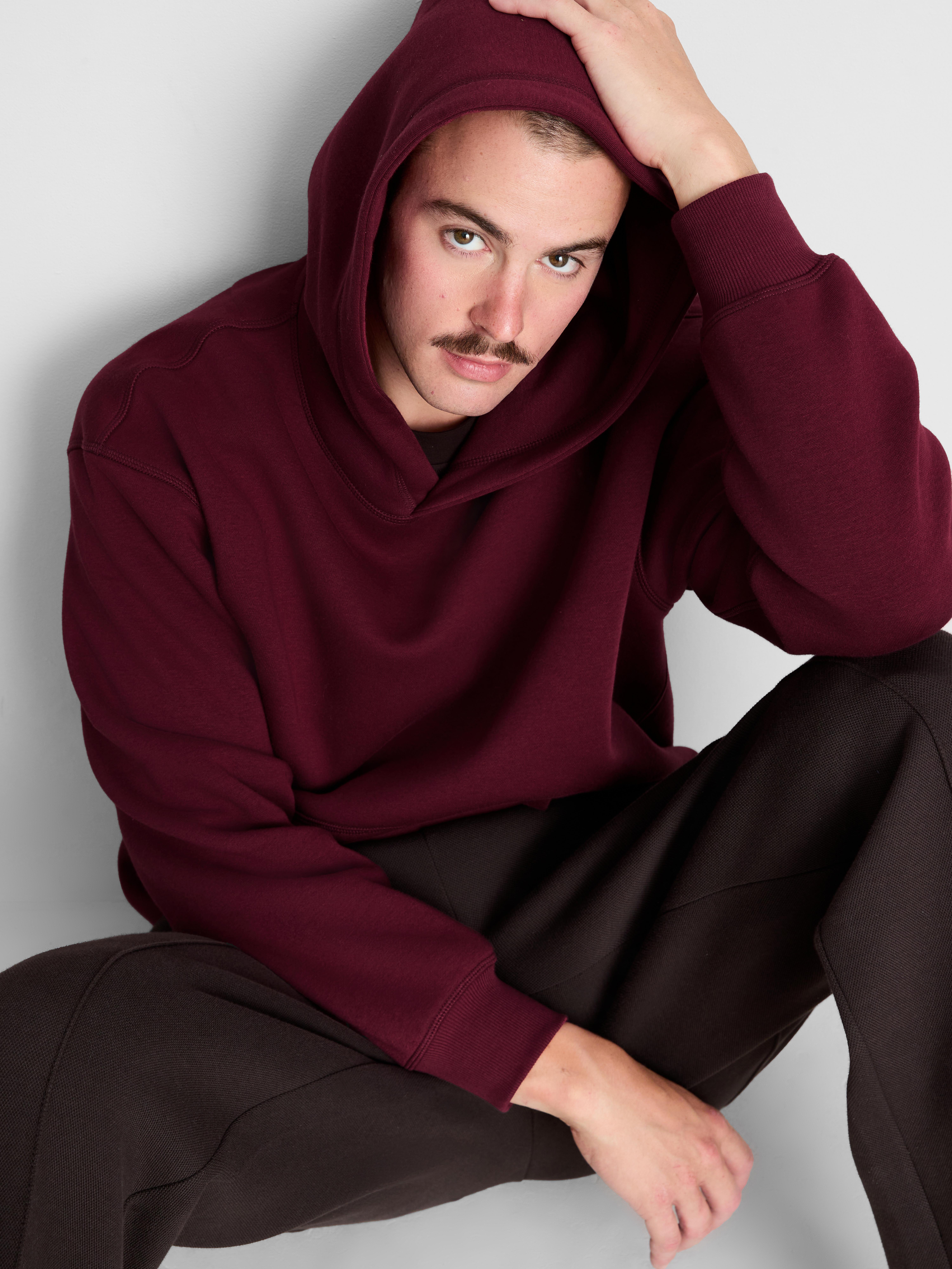 Oversized Pullover Hoodie - Wine