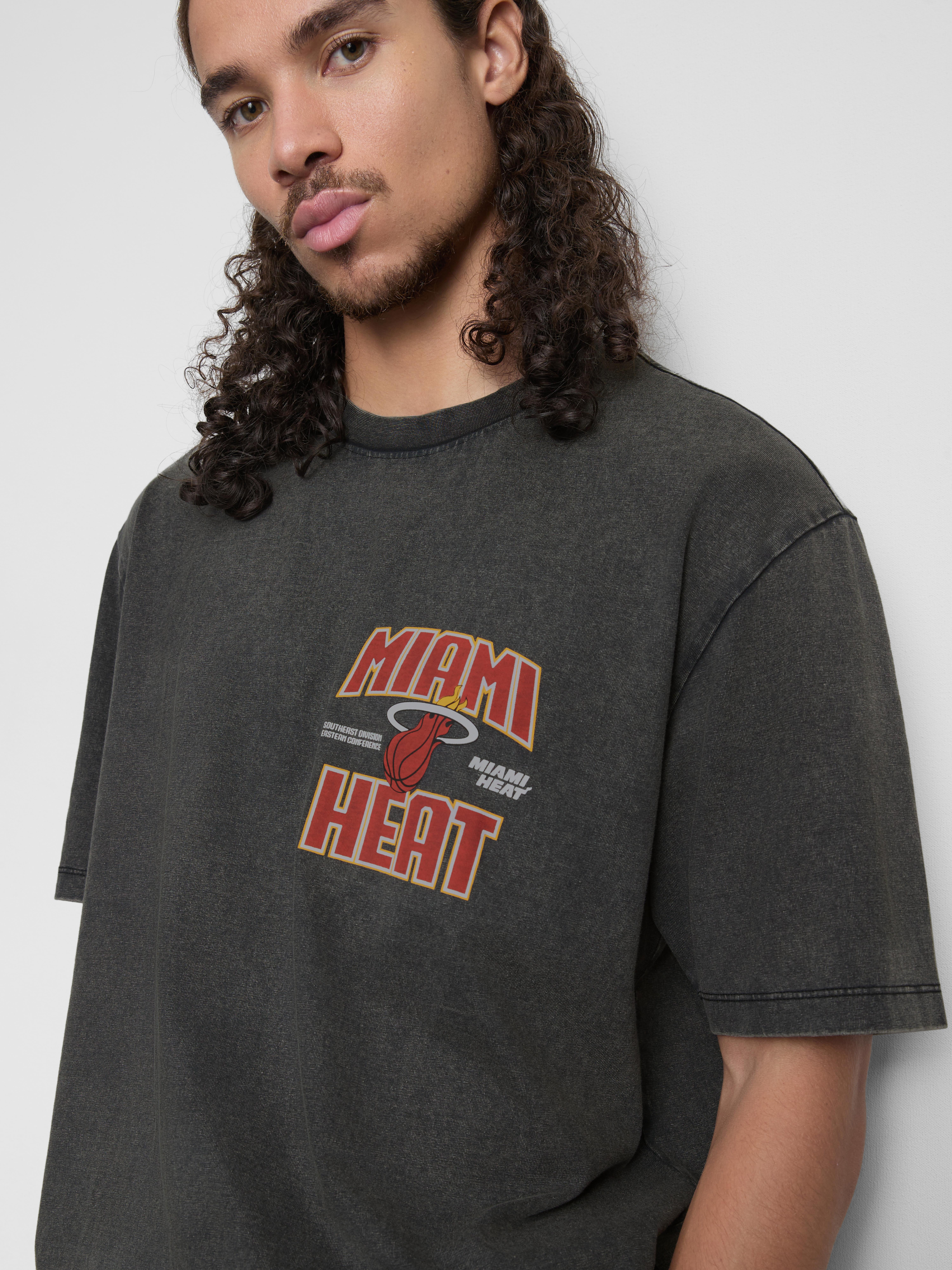 NBA Miami Heat Pure Cotton Graphic T-Shirt - Charcoal