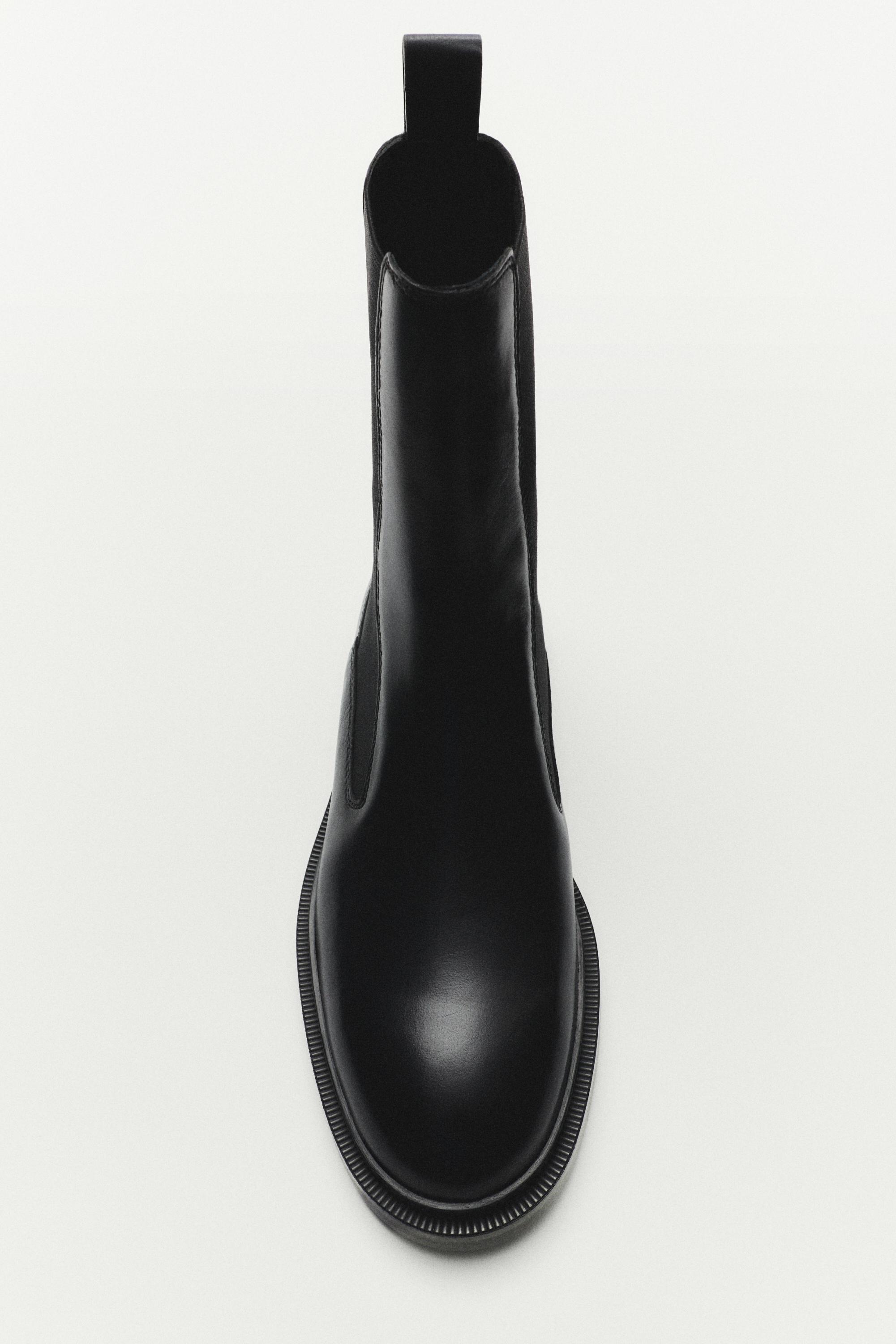 Flat leather Chelsea boots - BLACK