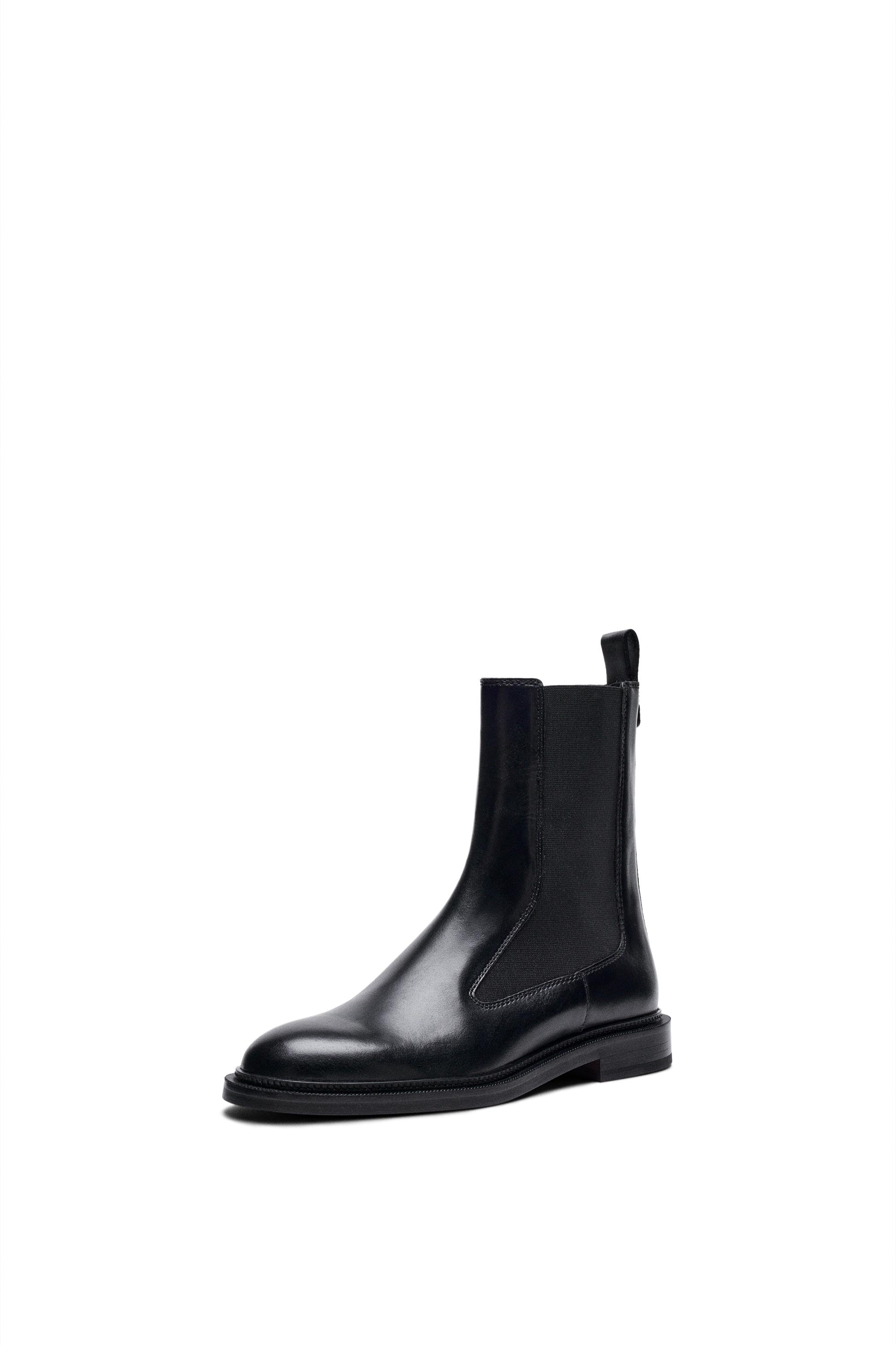 Flat leather Chelsea boots - BLACK