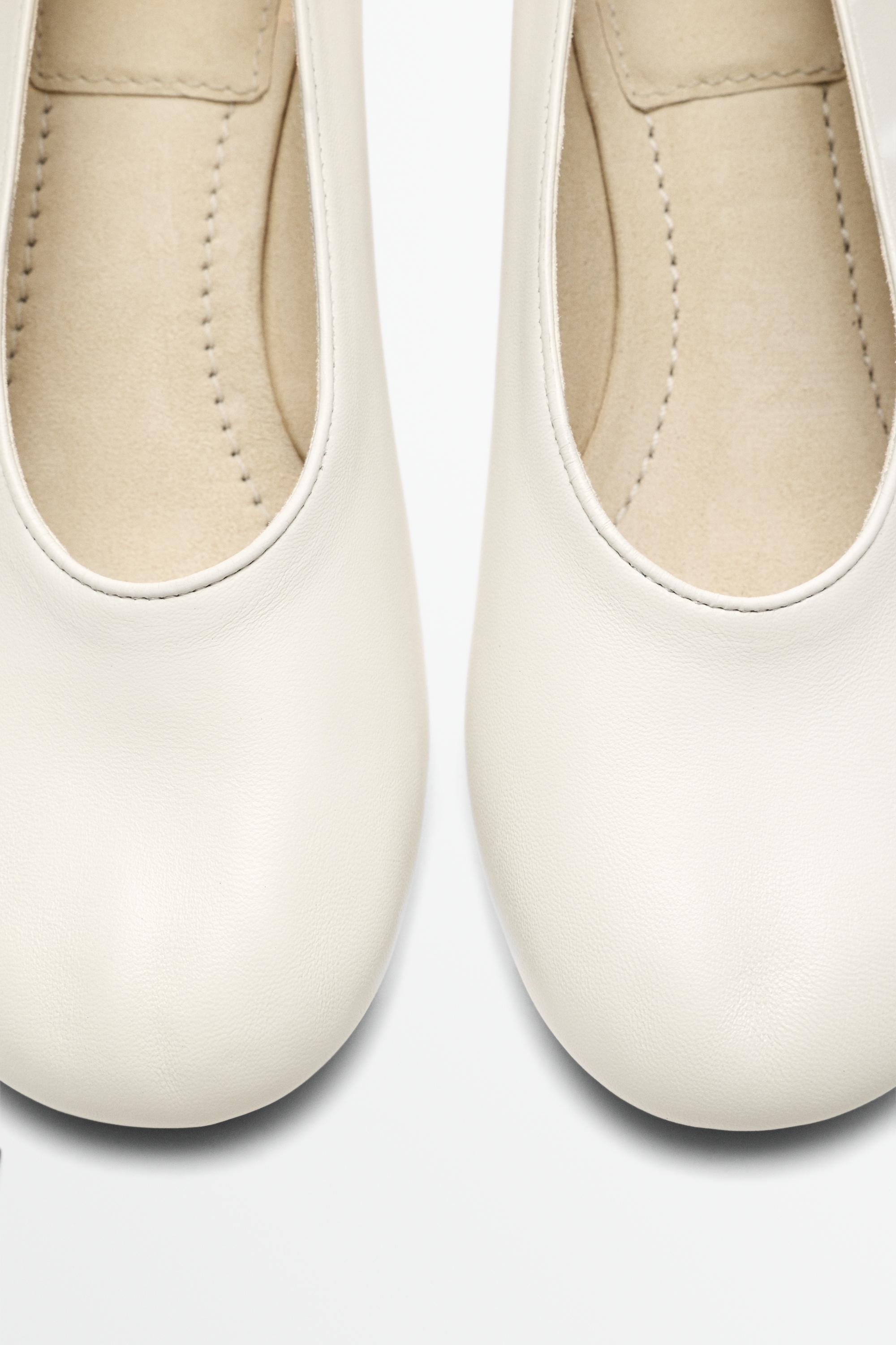 Soft leather heel shoe - WHITE