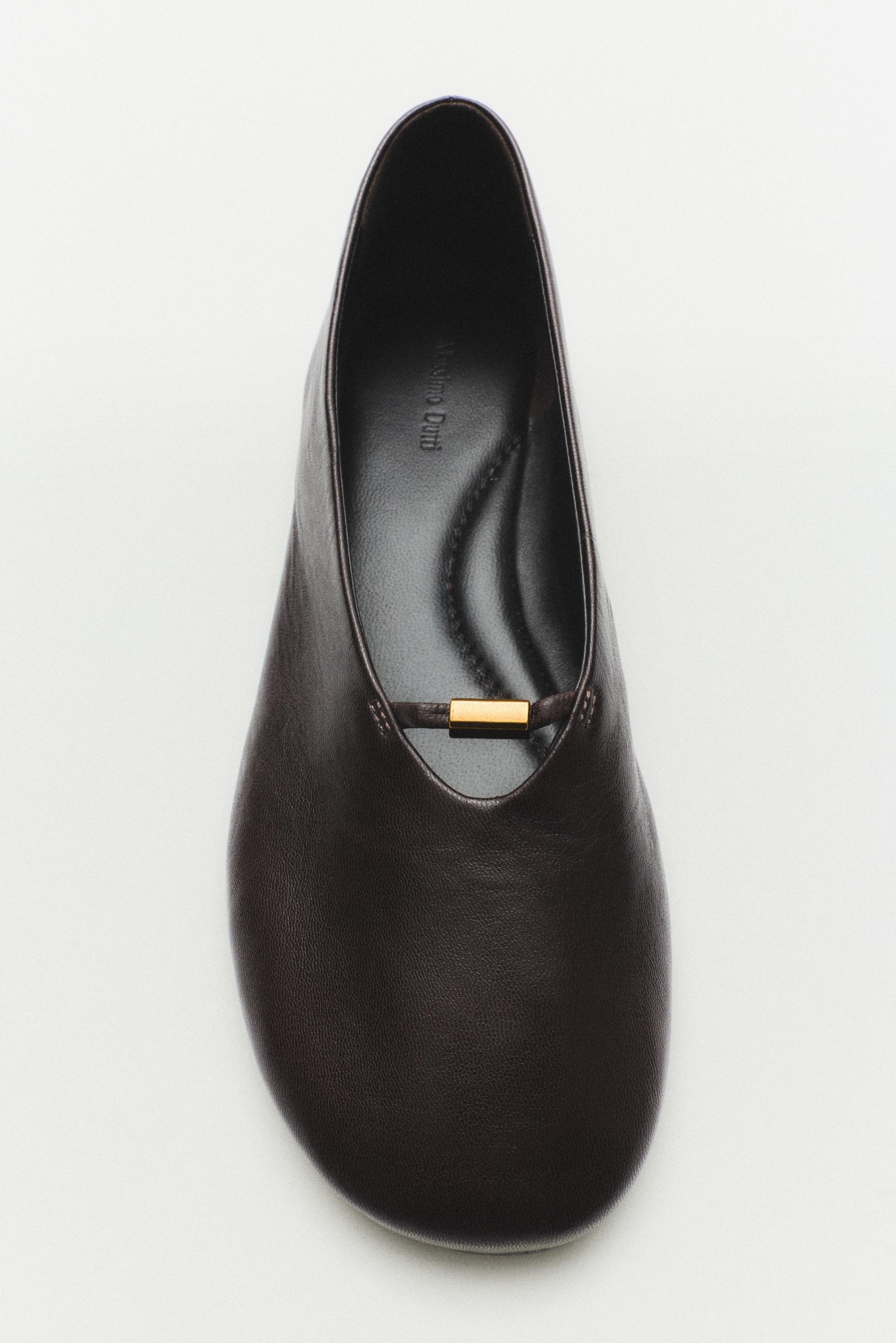 Soft leather flat ballet flats - BROWN