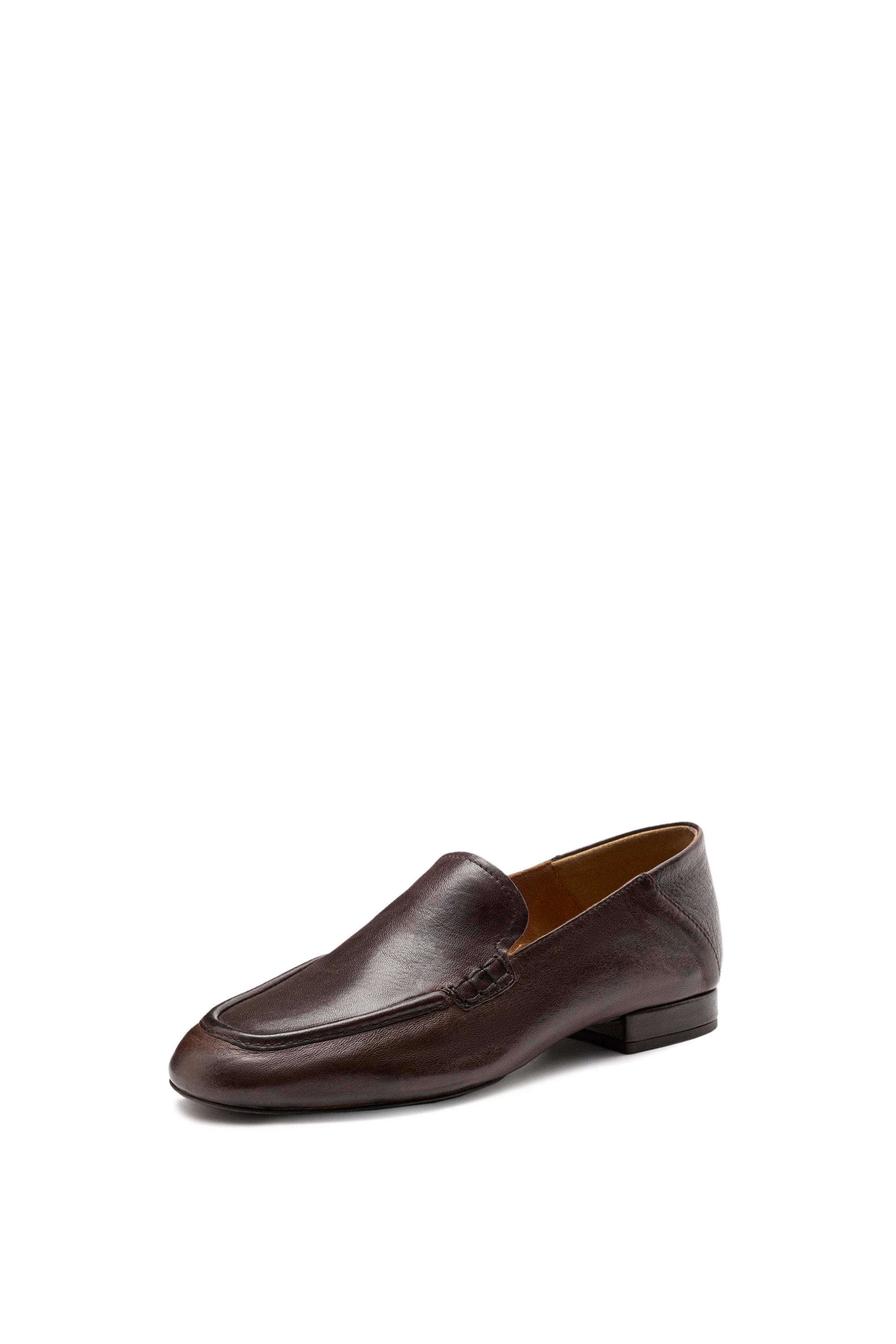 Leather heel loafer - BROWN