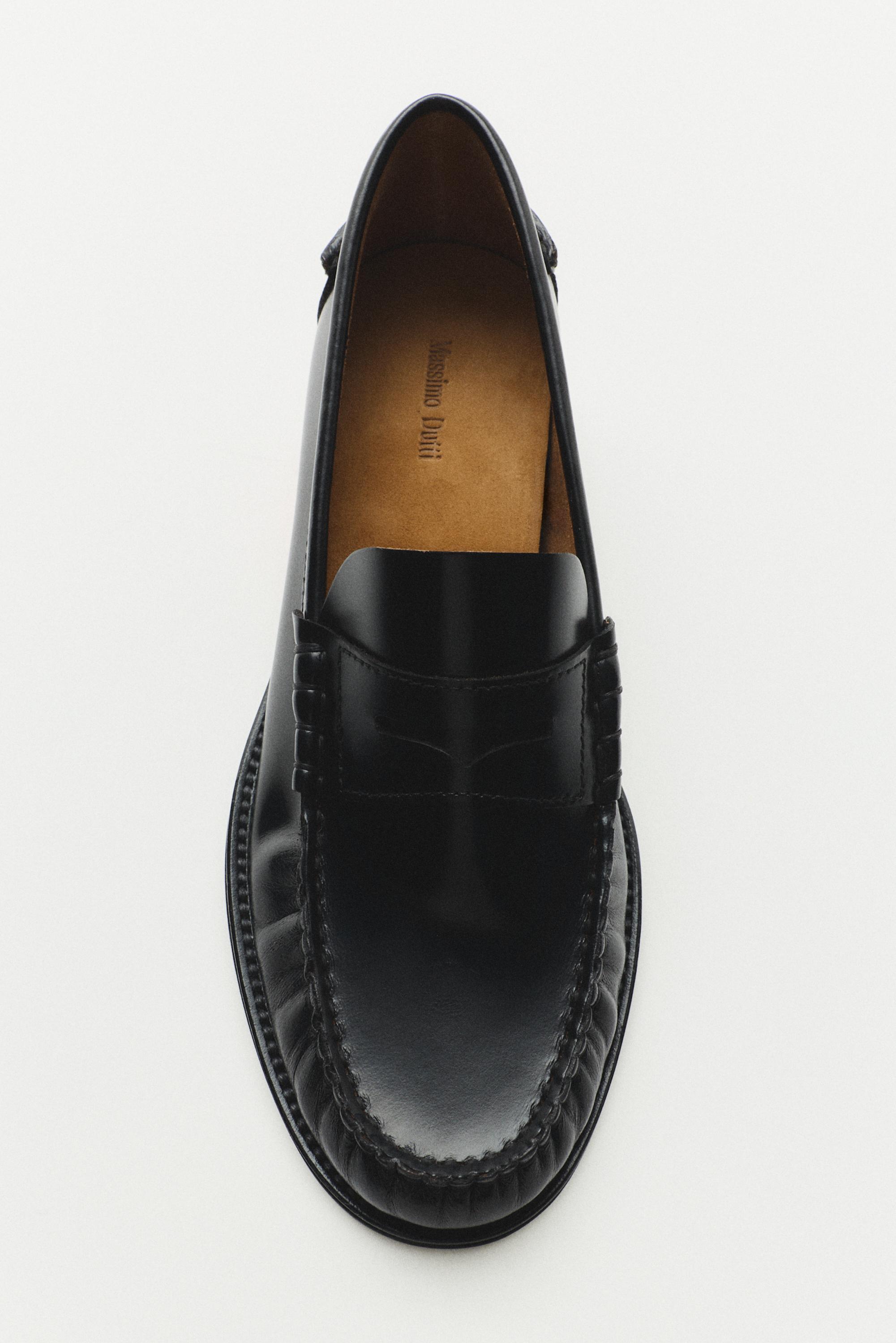 Leather loafer - BLACK