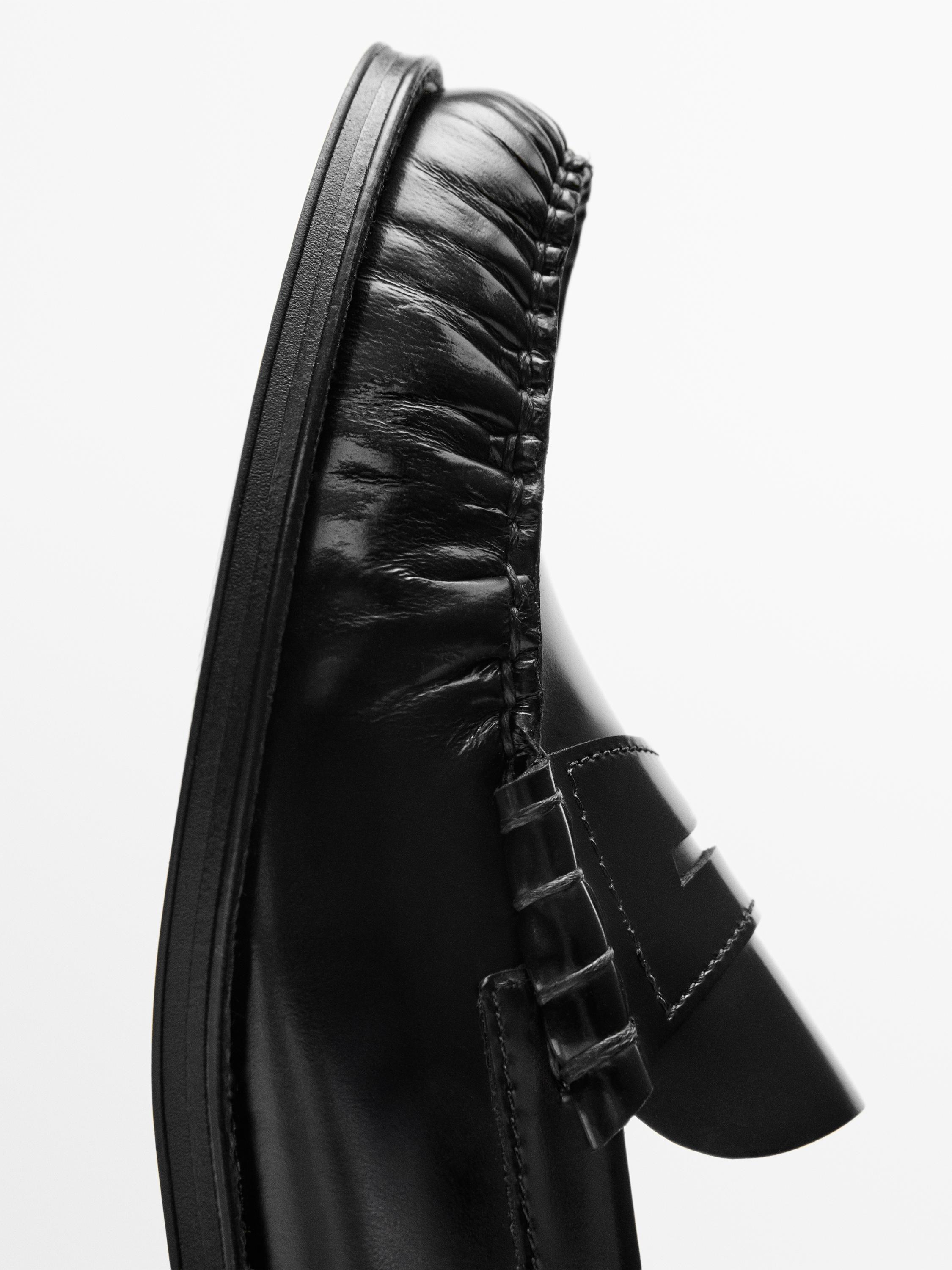 Leather loafer - BLACK