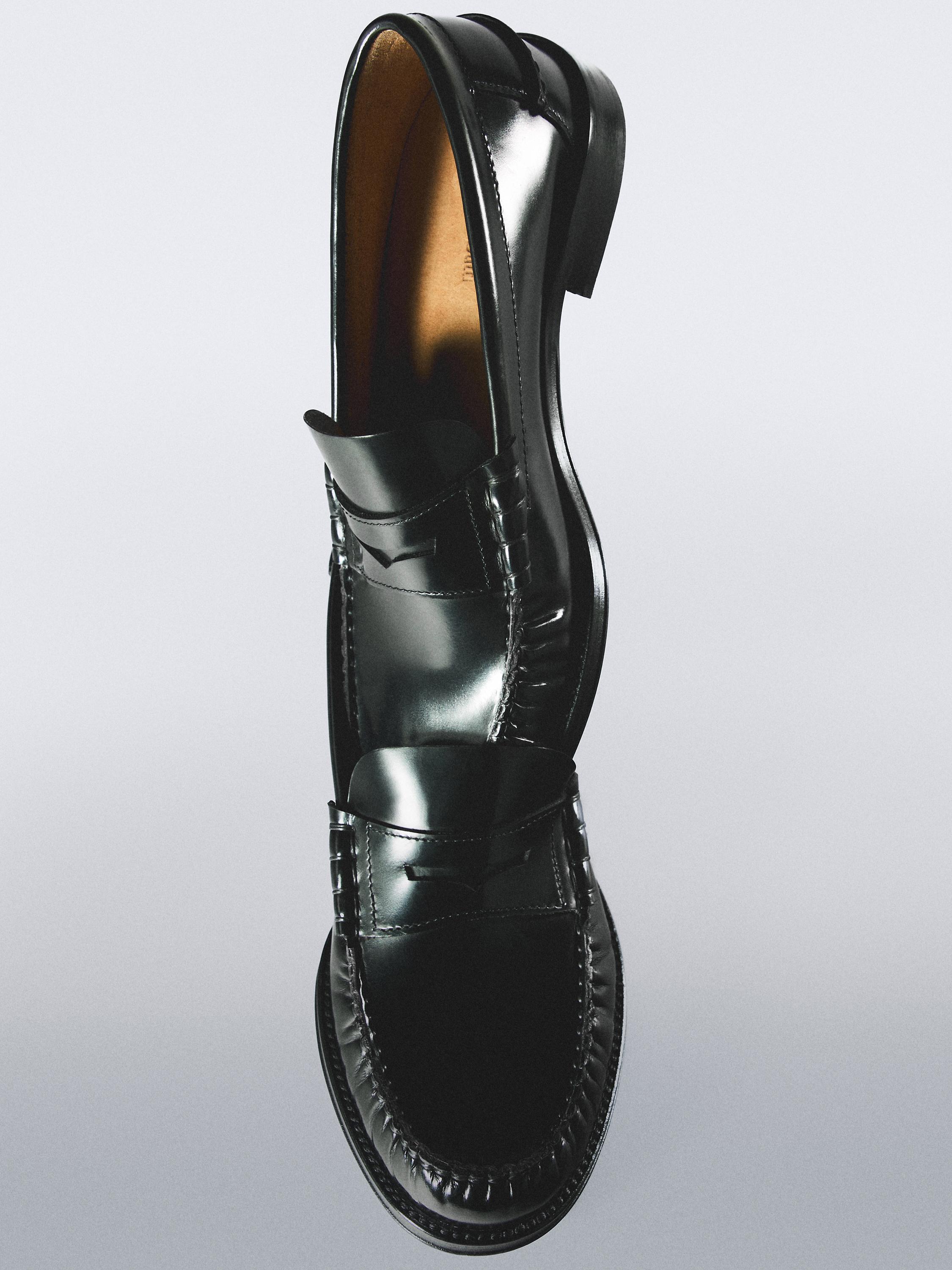 Leather loafer - BLACK