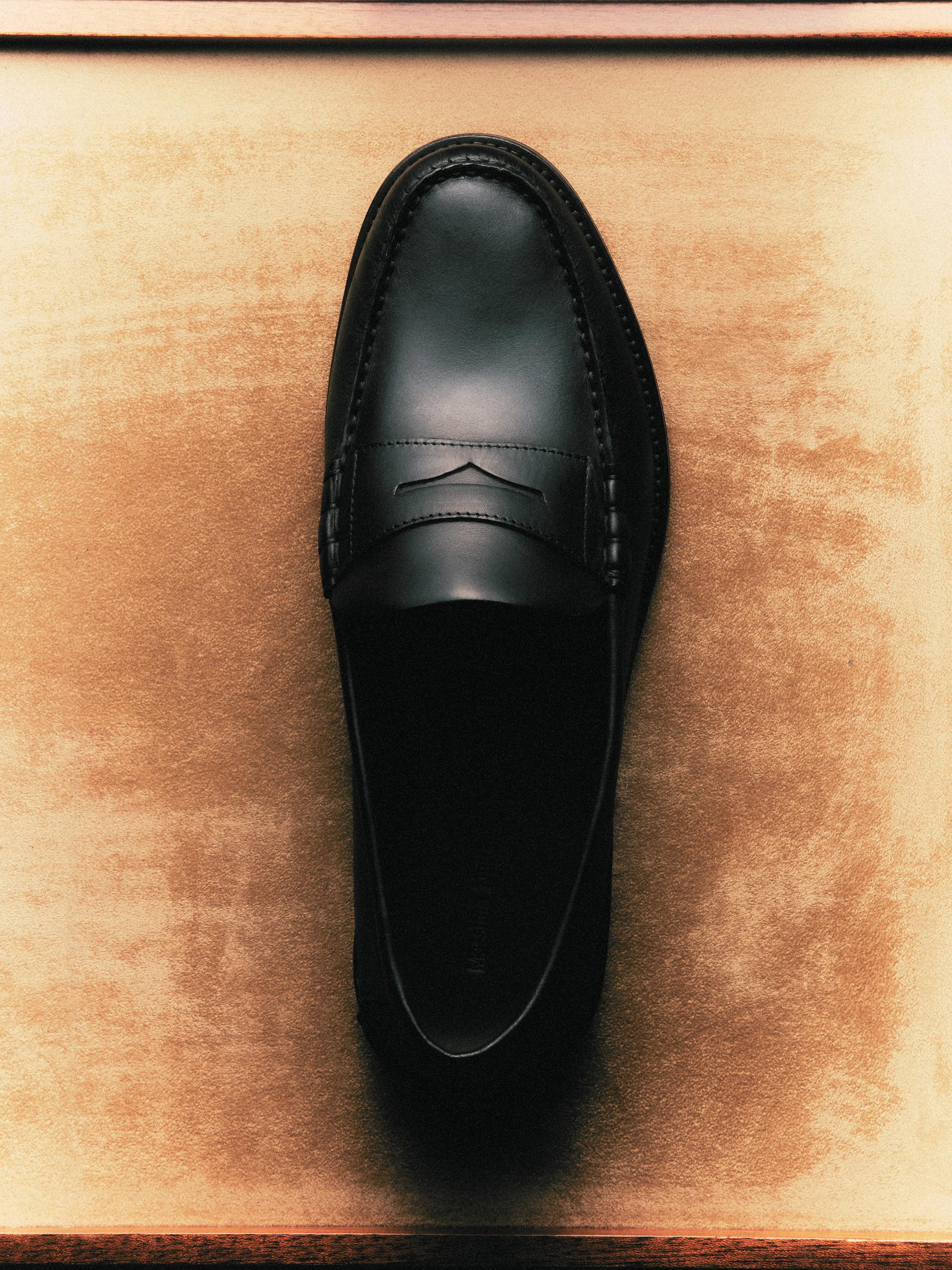 Leather loafer - BLACK