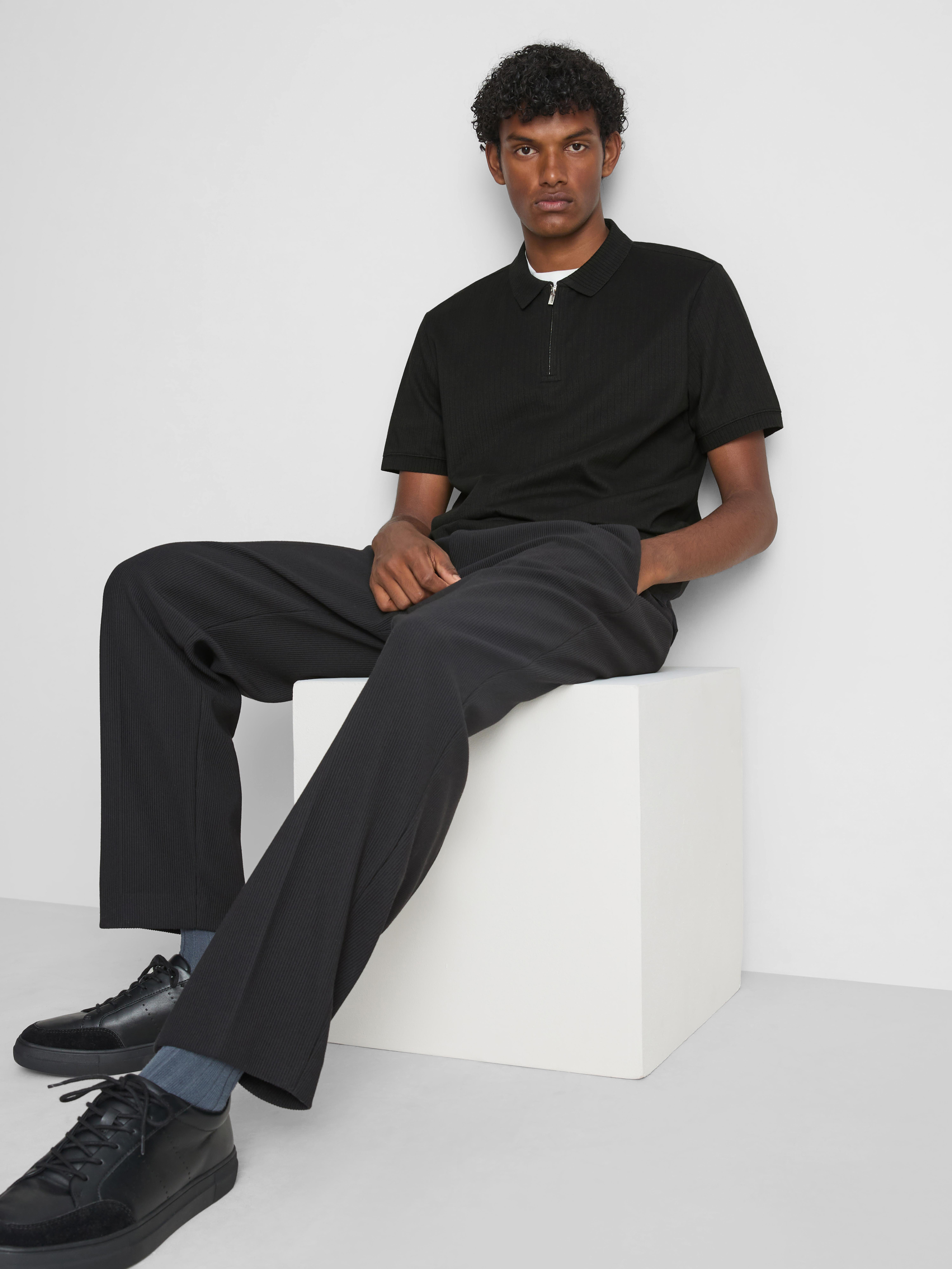 The Edit Ribbed Zip Neck Polo Shirt - Black