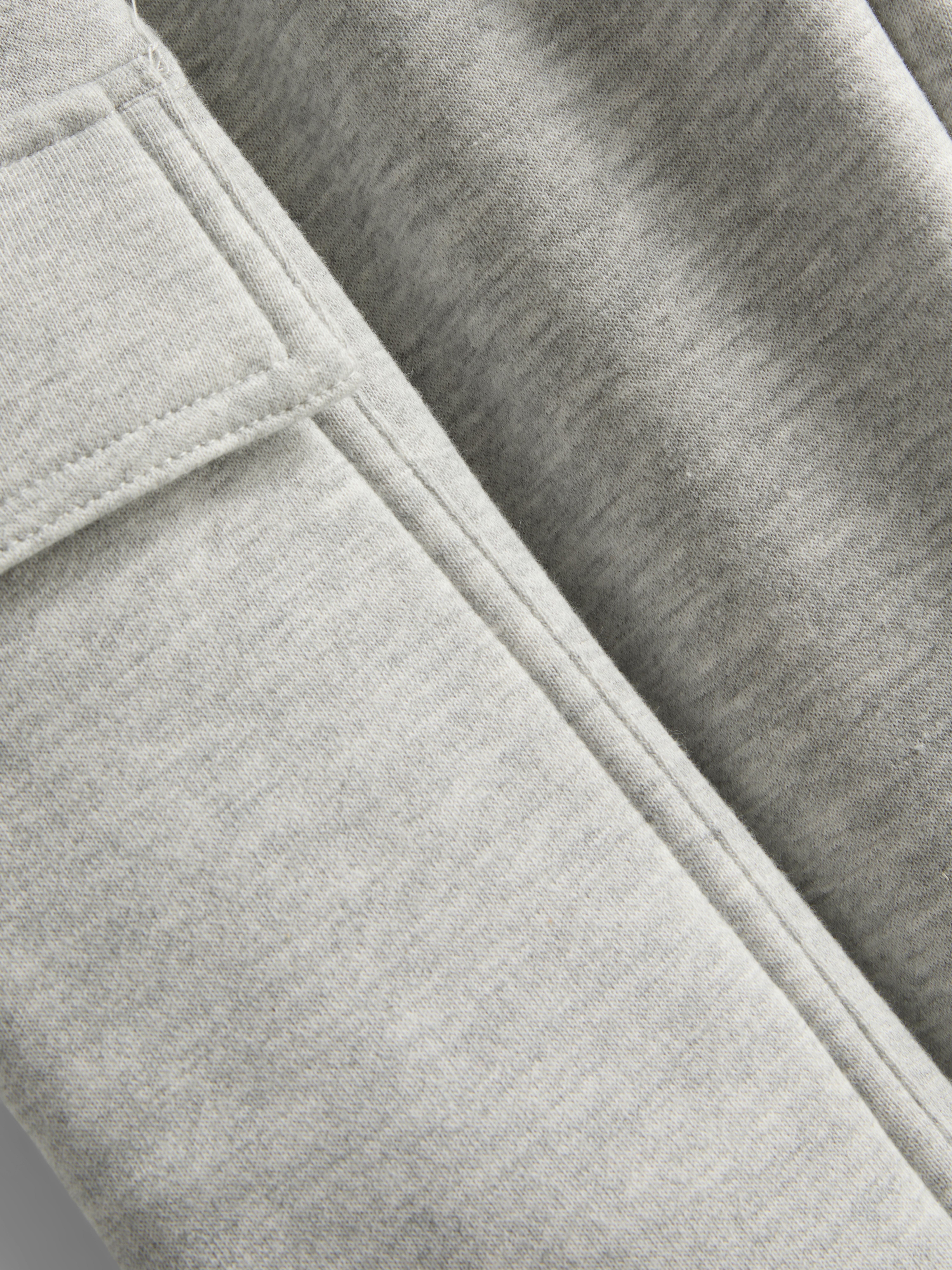 Essential Cargo Joggers - Gray