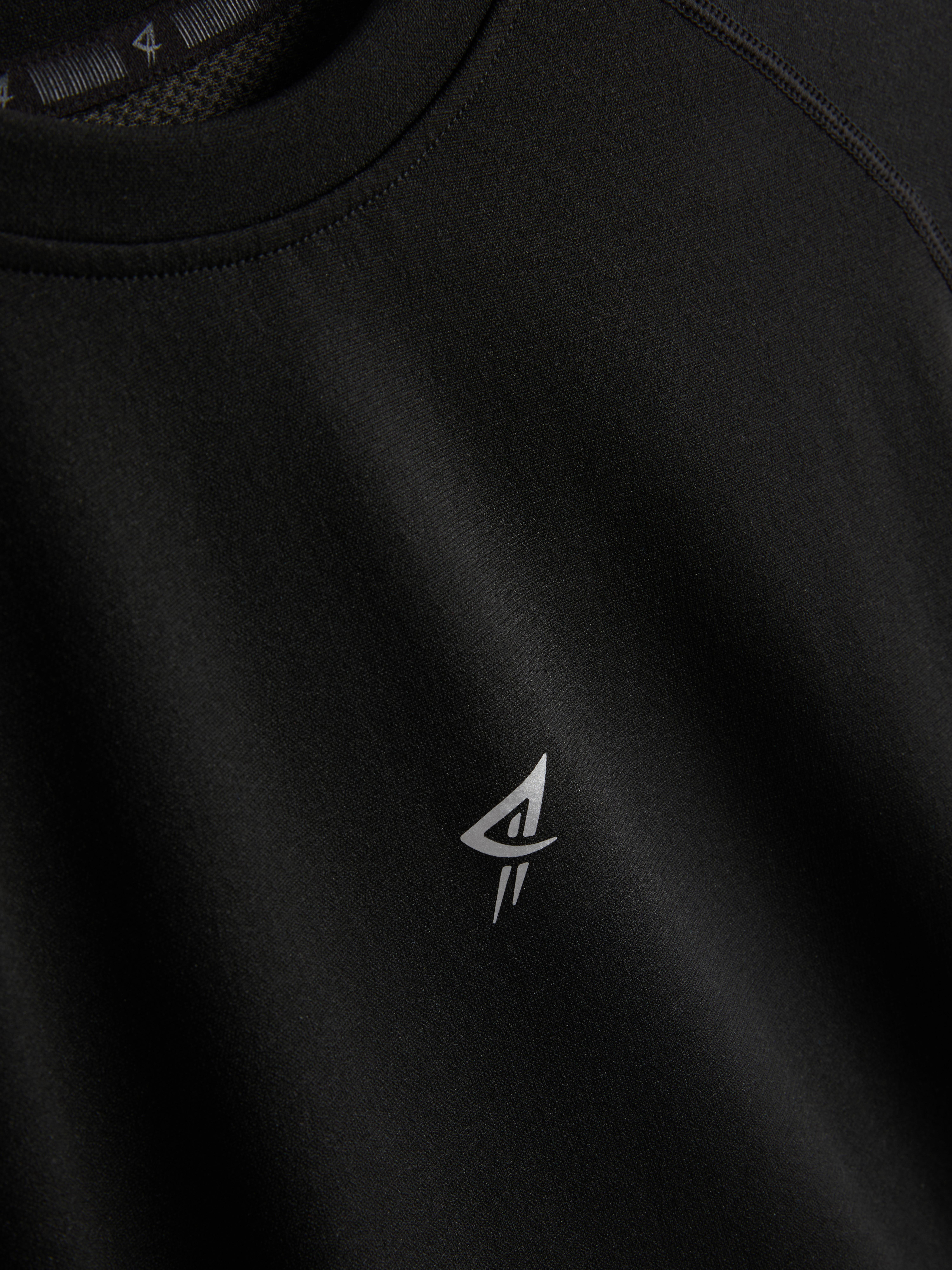 Long Sleeve Gym T-Shirt - Black
