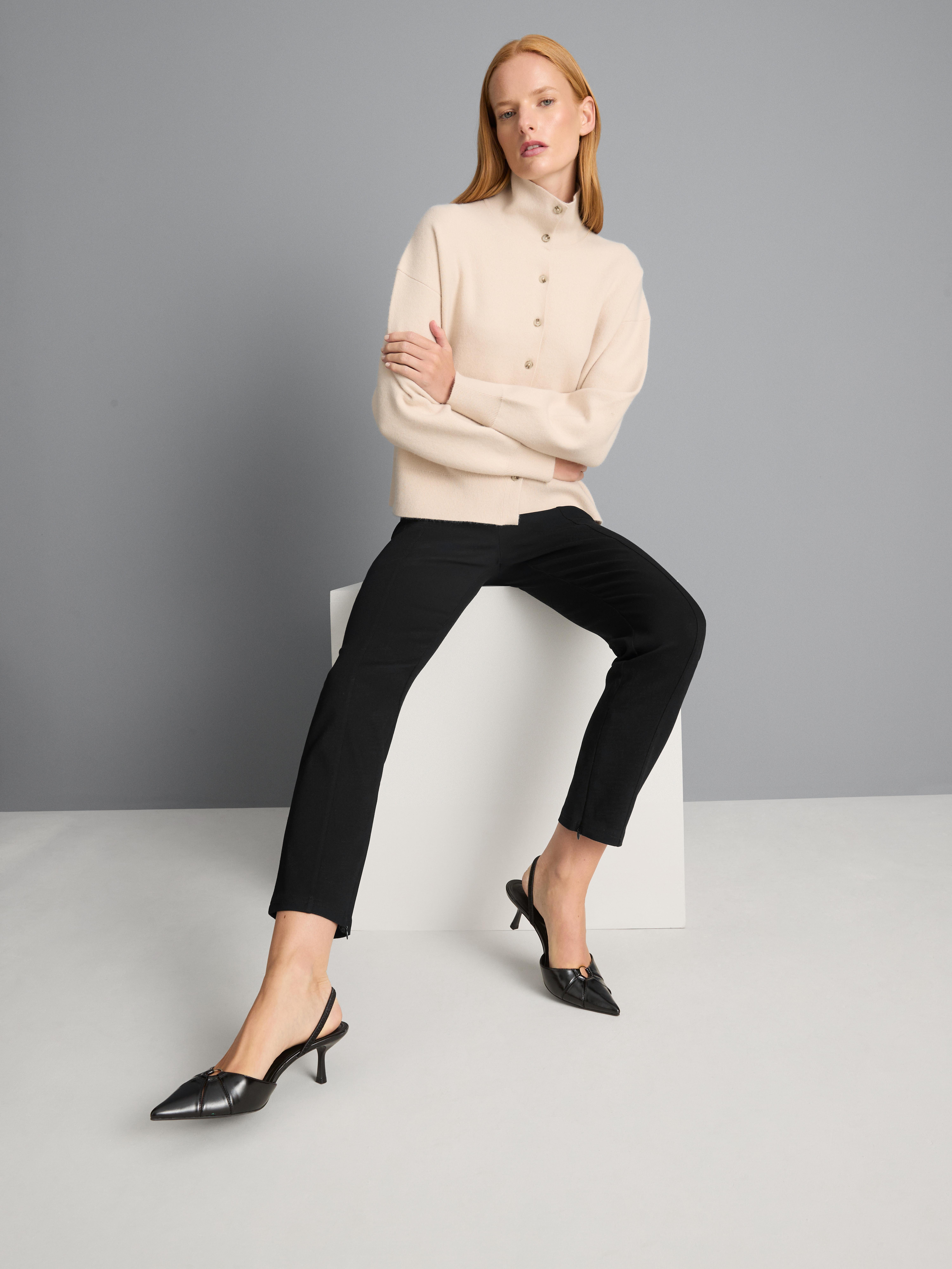 Slim Straight-Leg Pants - Black