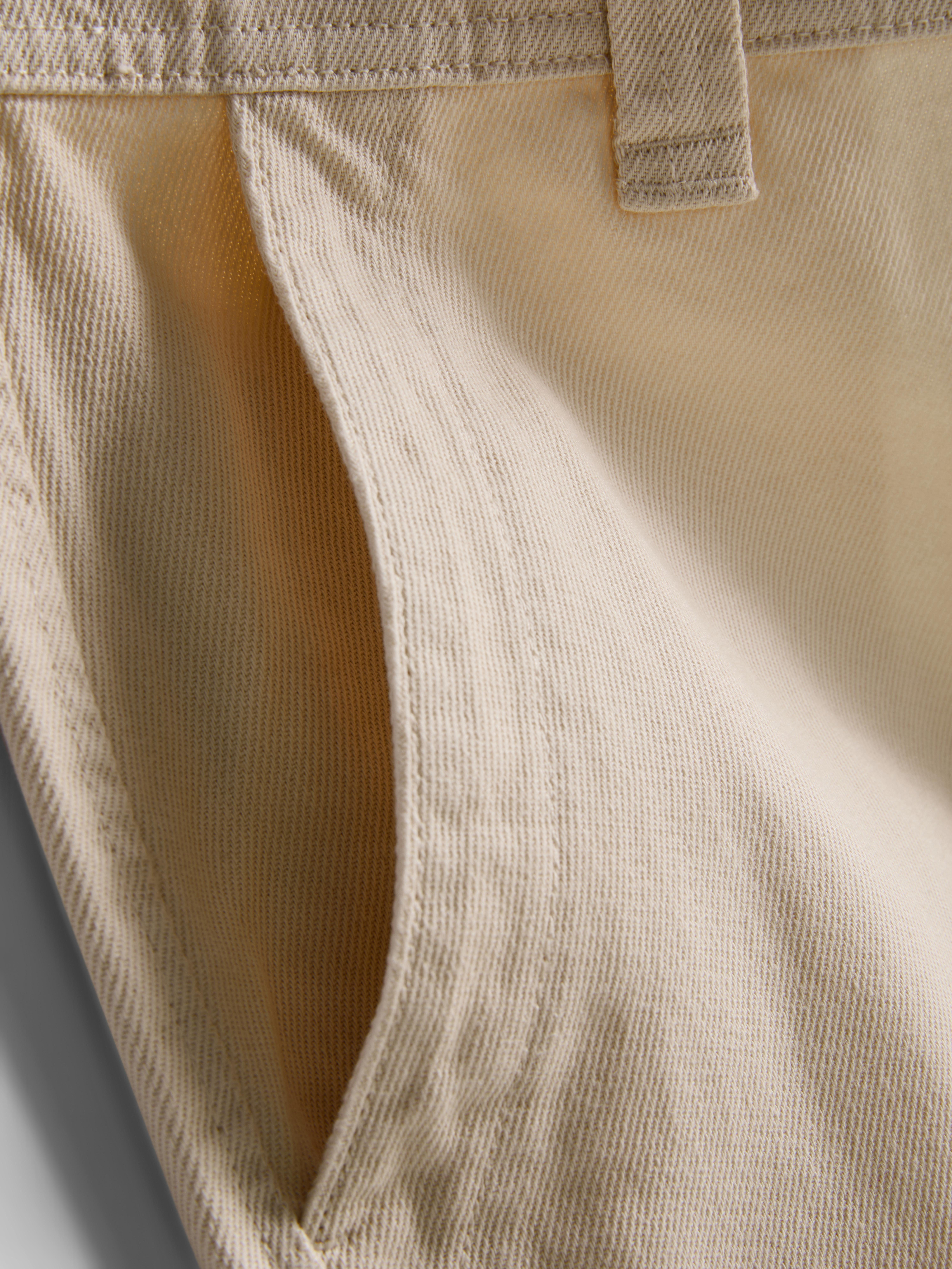 Mid-Rise Baggy Chinos - Ivory