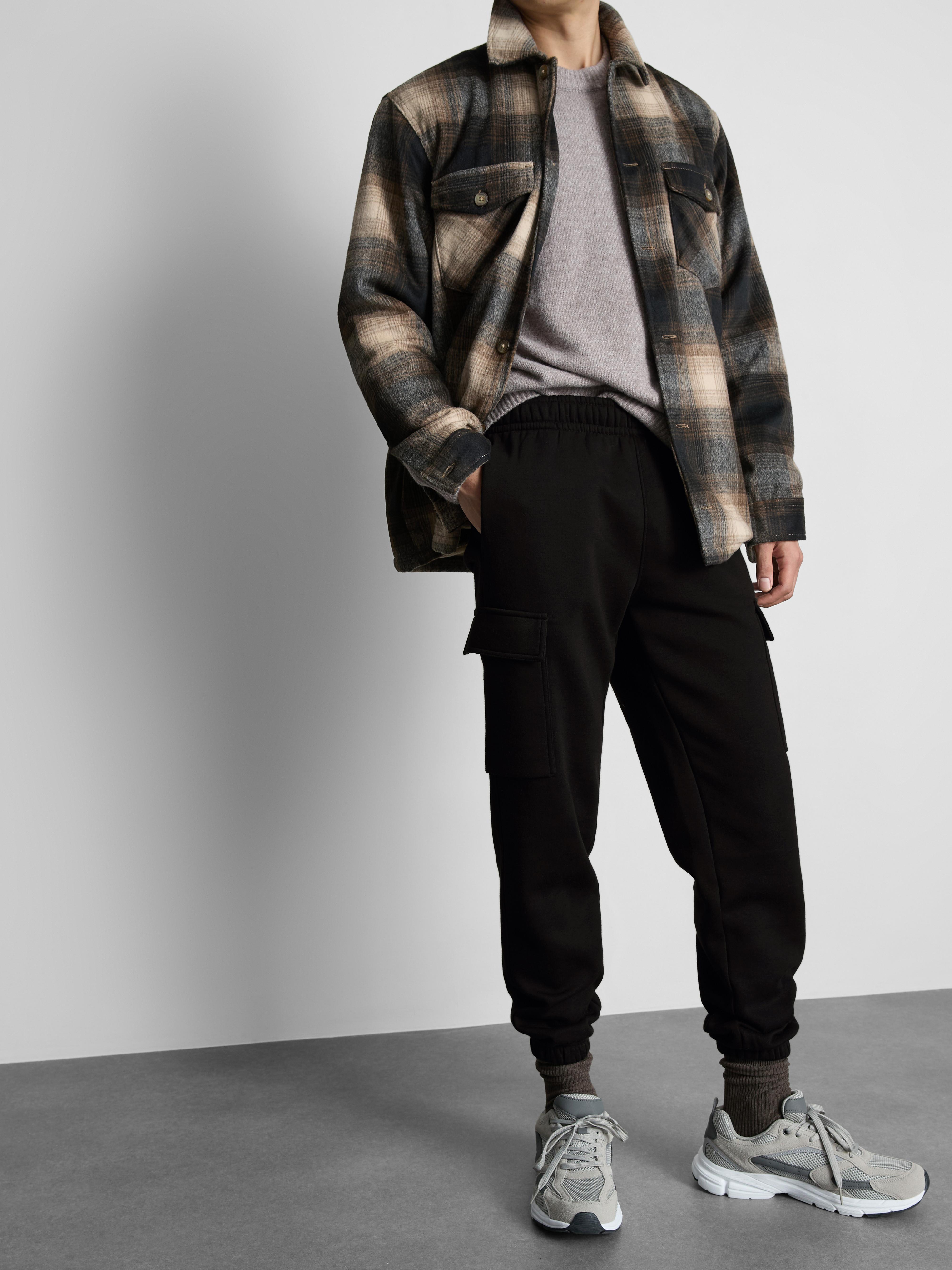 Essential Cargo Joggers - Black