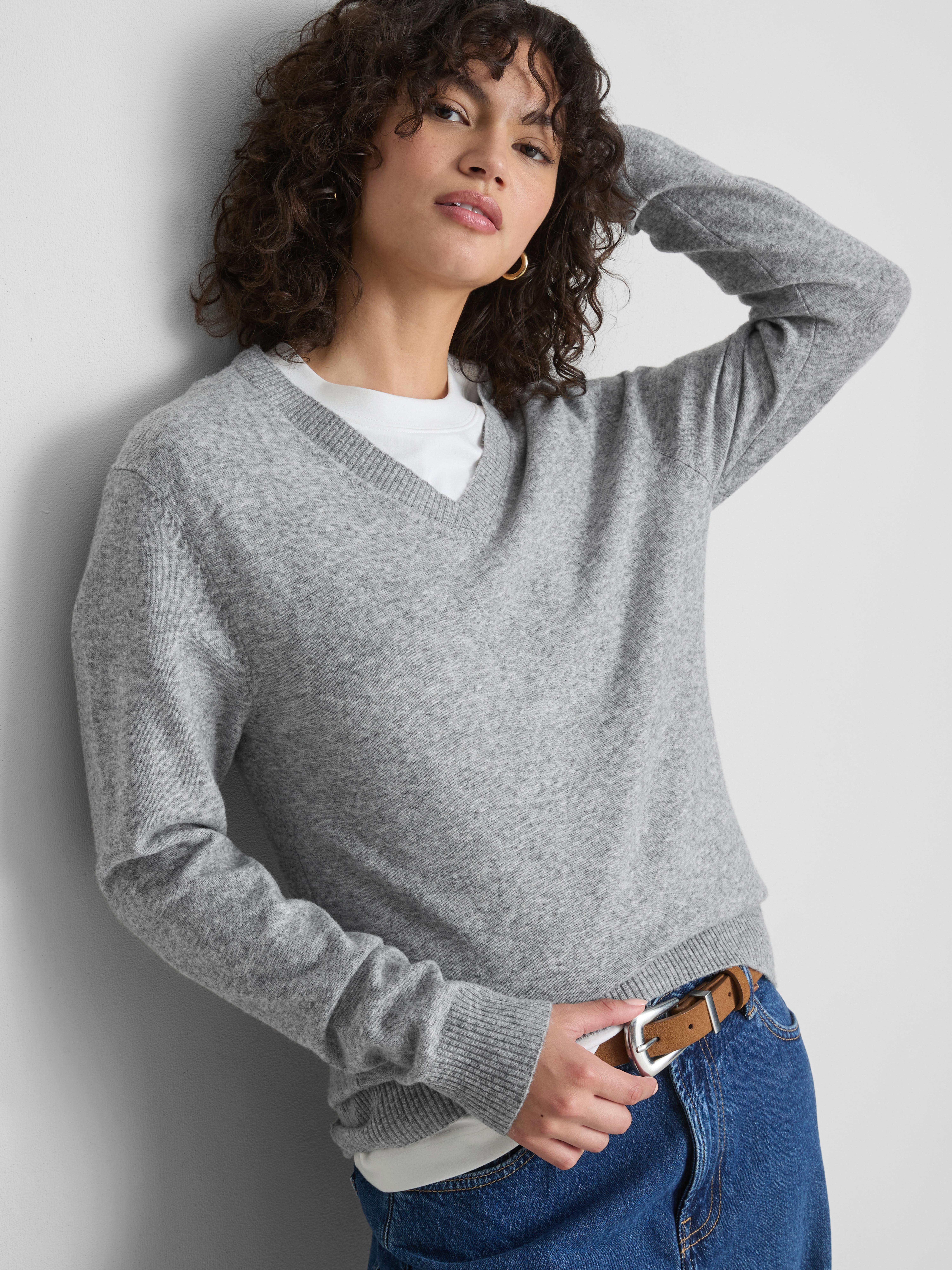 Knitted V-Neck Sweater - Gray