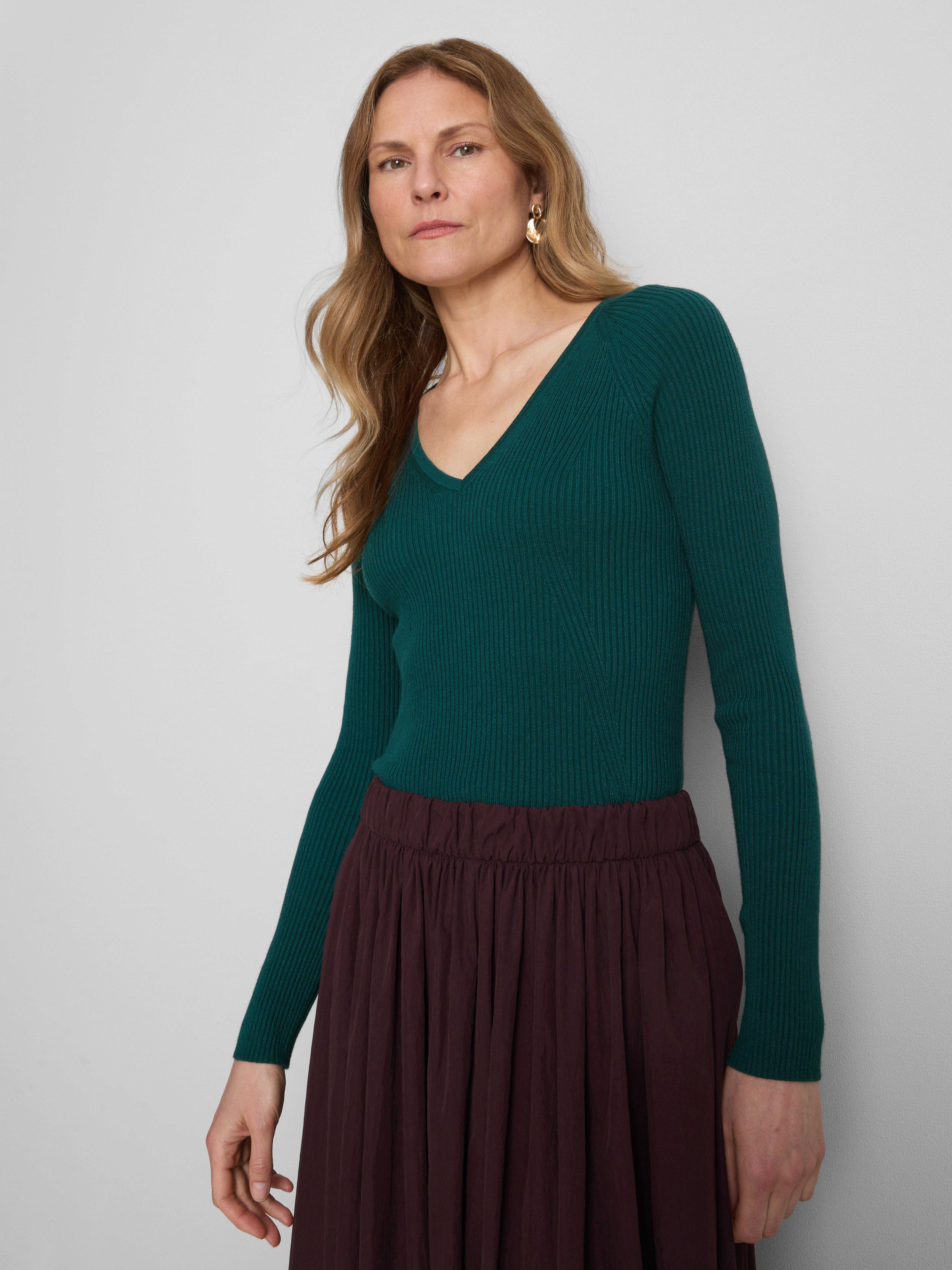 Ribbed V-Neck Sweater - Teal