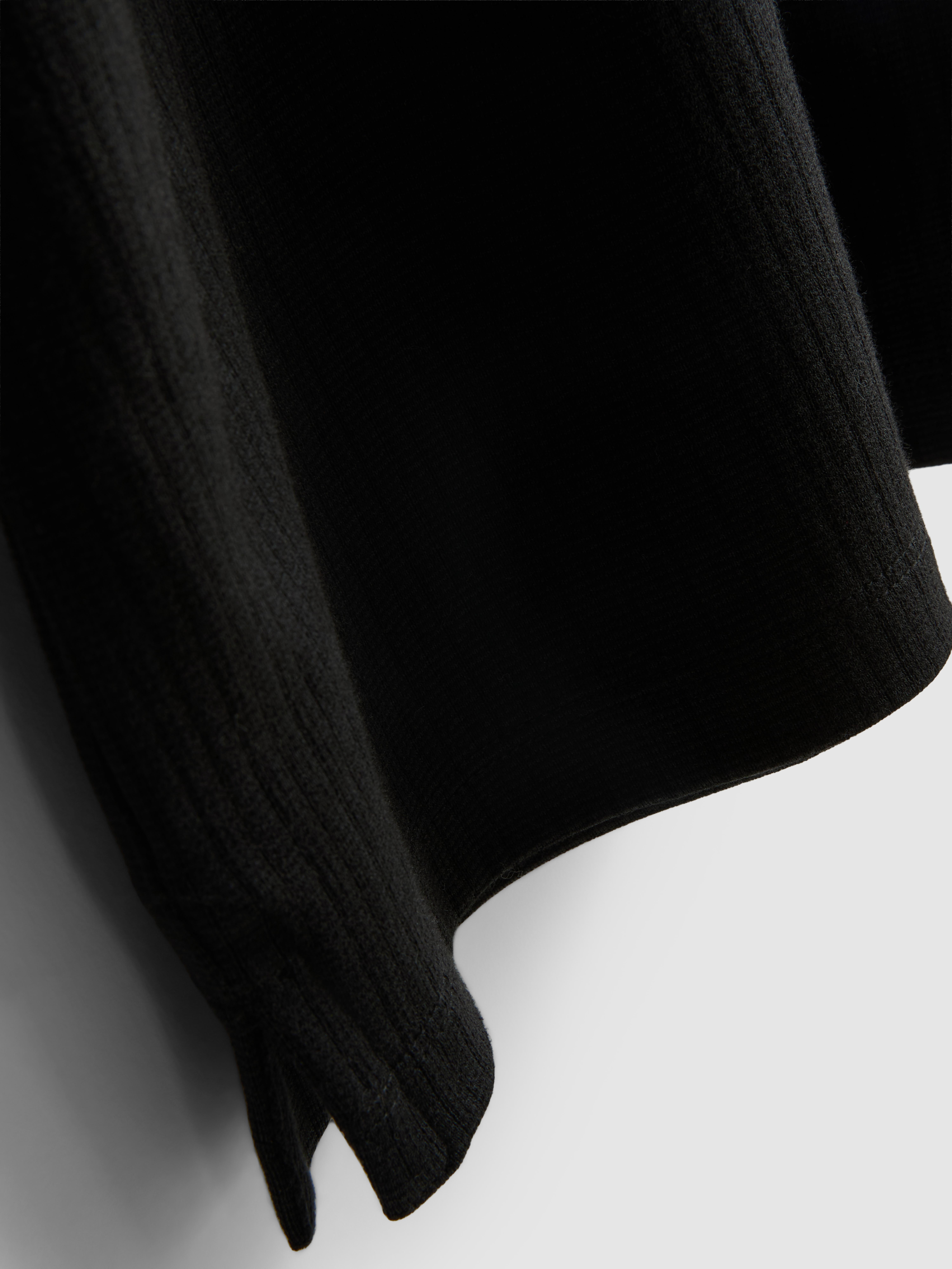 The Edit Ribbed Zip Neck Polo Shirt - Black