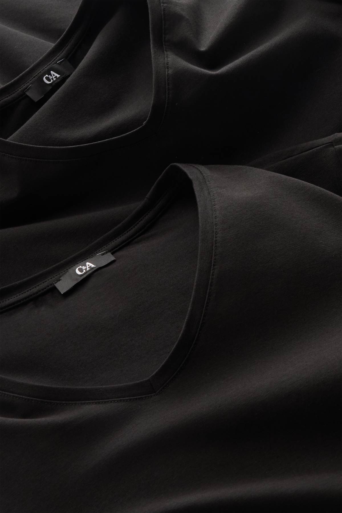 Multipack of 2 - V-neck T-shirt - LYCRA® - black