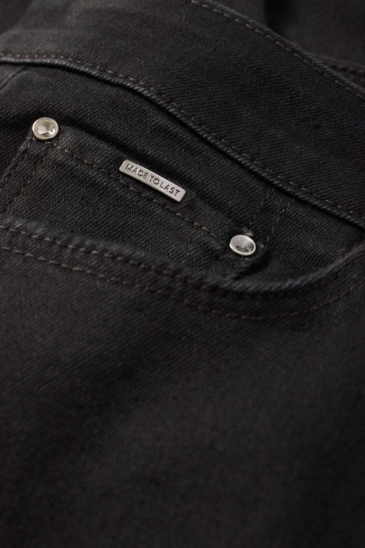 Straight jeans - mid-rise waist - LYCRA® - black