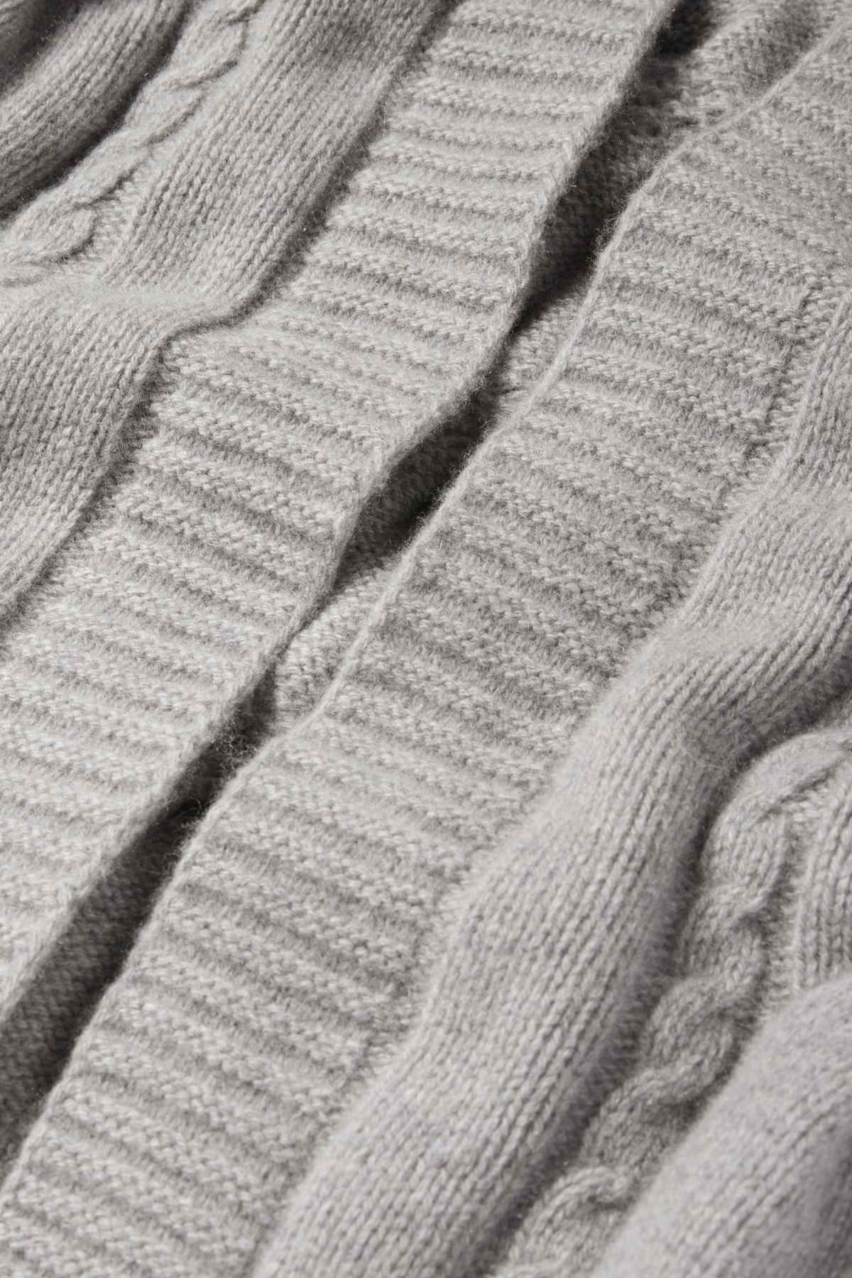 Cashmere cardigan - cable knit pattern - gray
