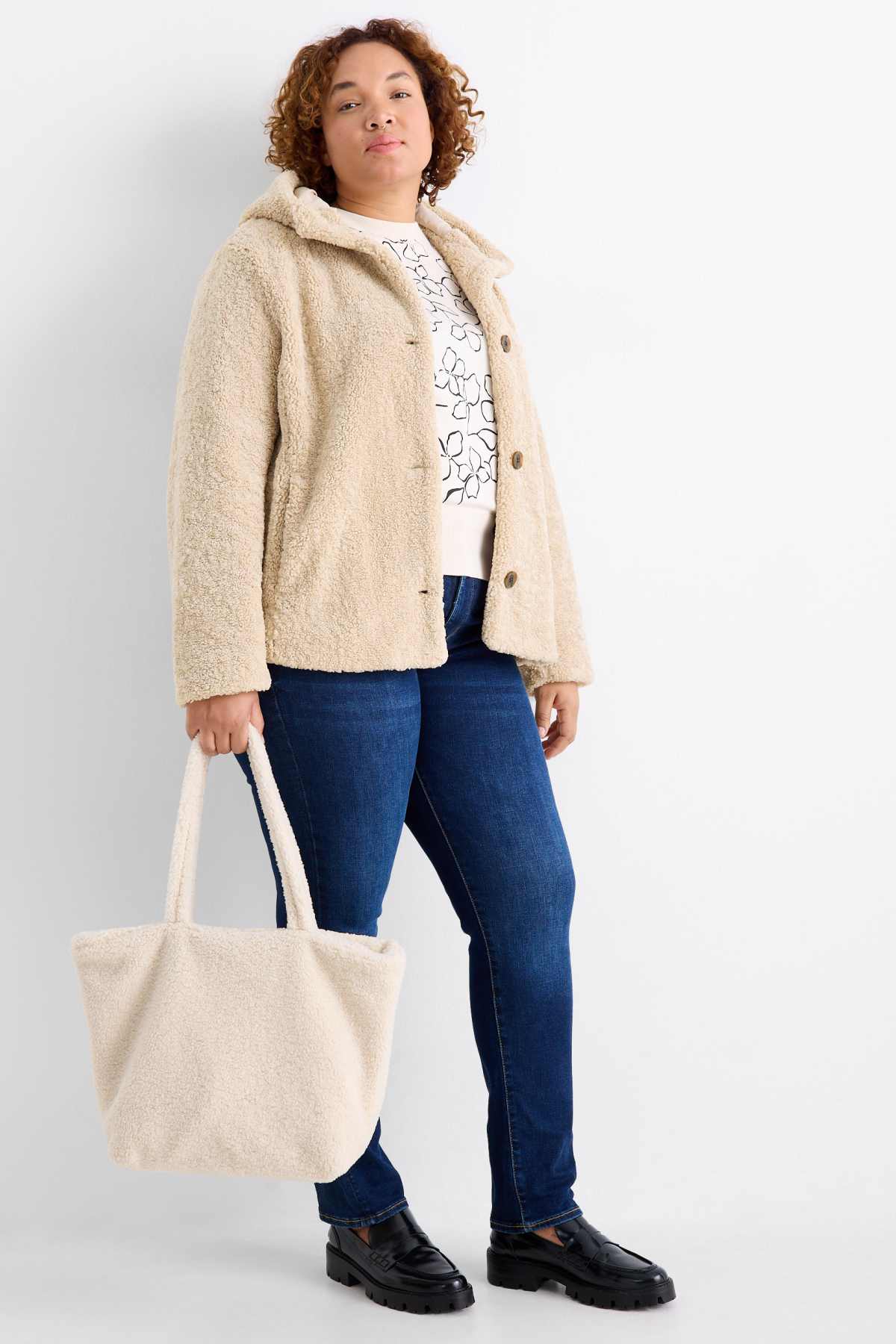 Faux fur jacket with hood - beige