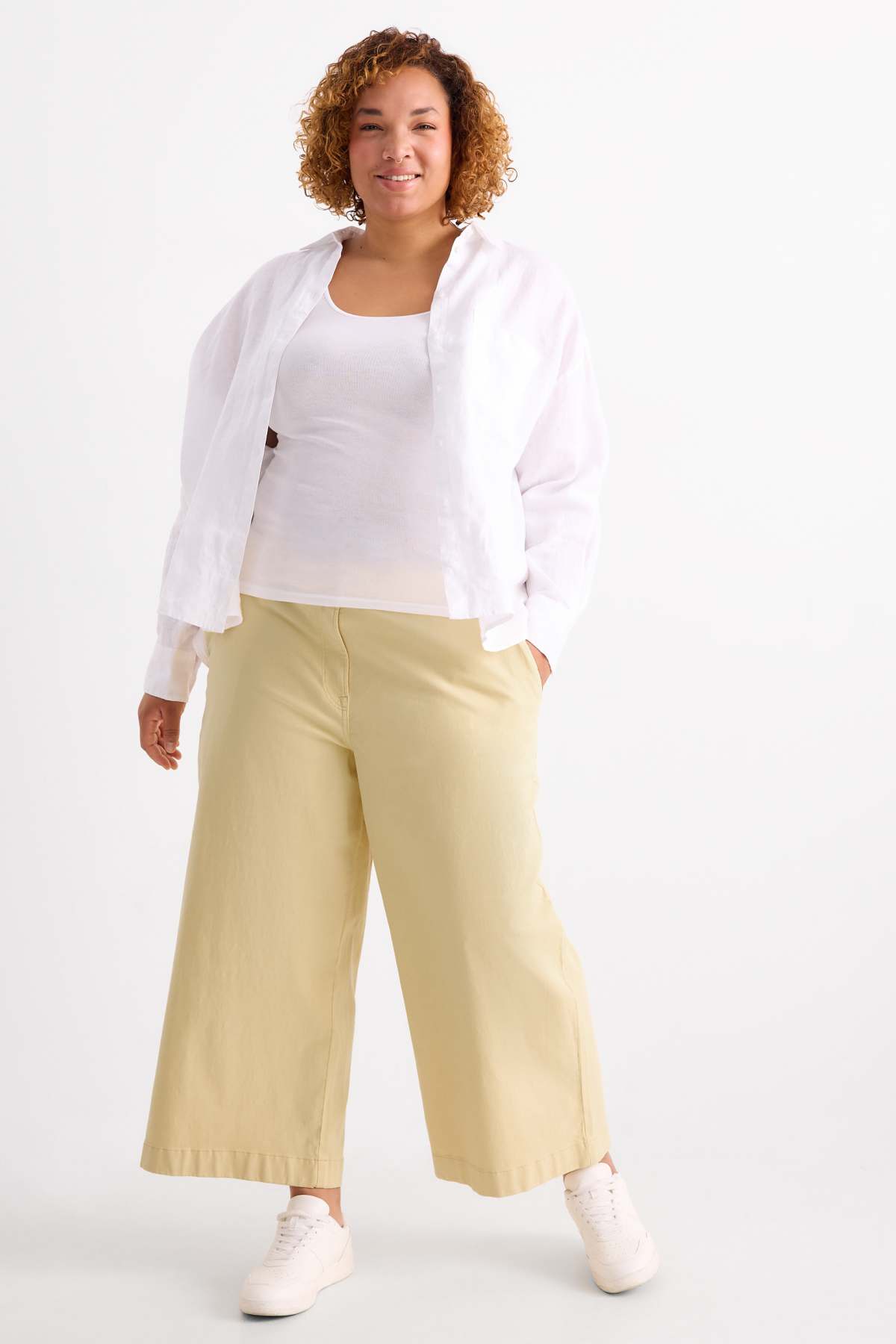 Cloth trousers - high waist - wide leg - yellow