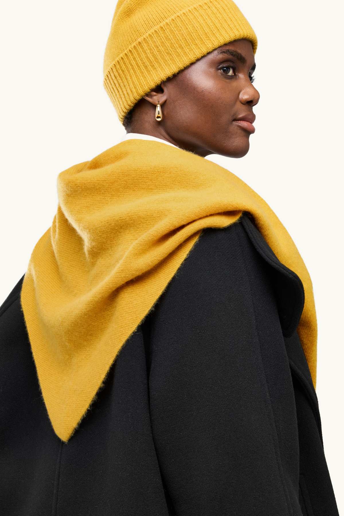 Cashmere scarf - mustard yellow