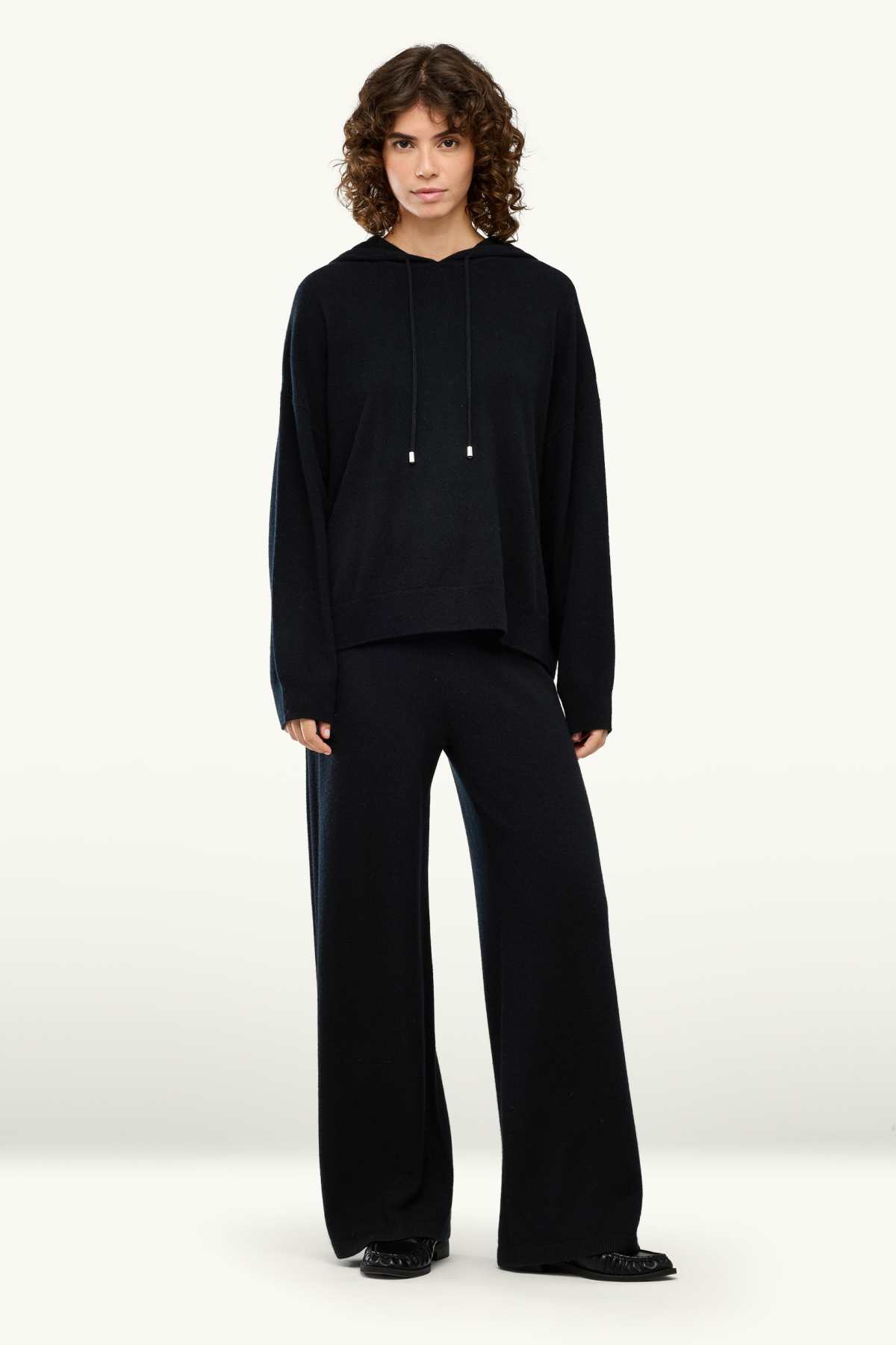 Cashmere hoodie - black