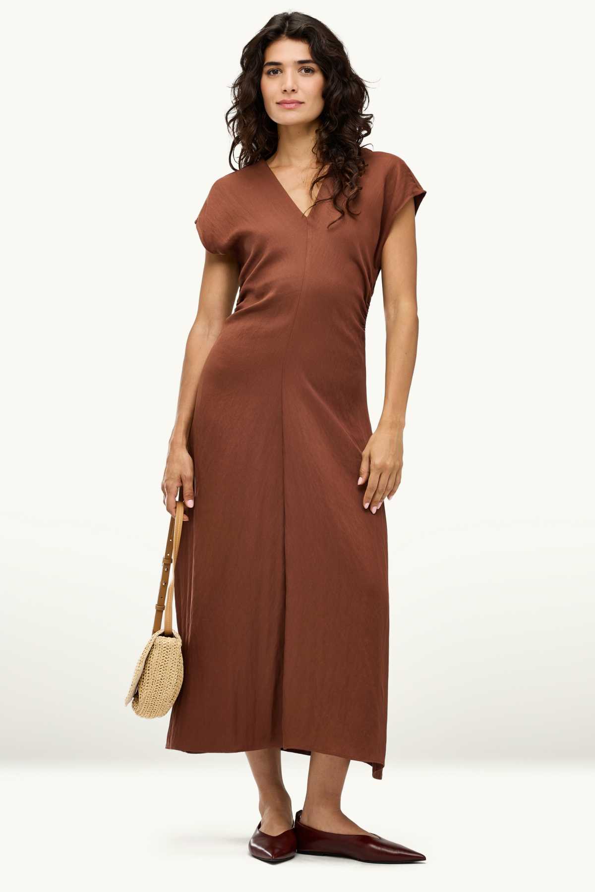 V-neck dress - straight fit - rust