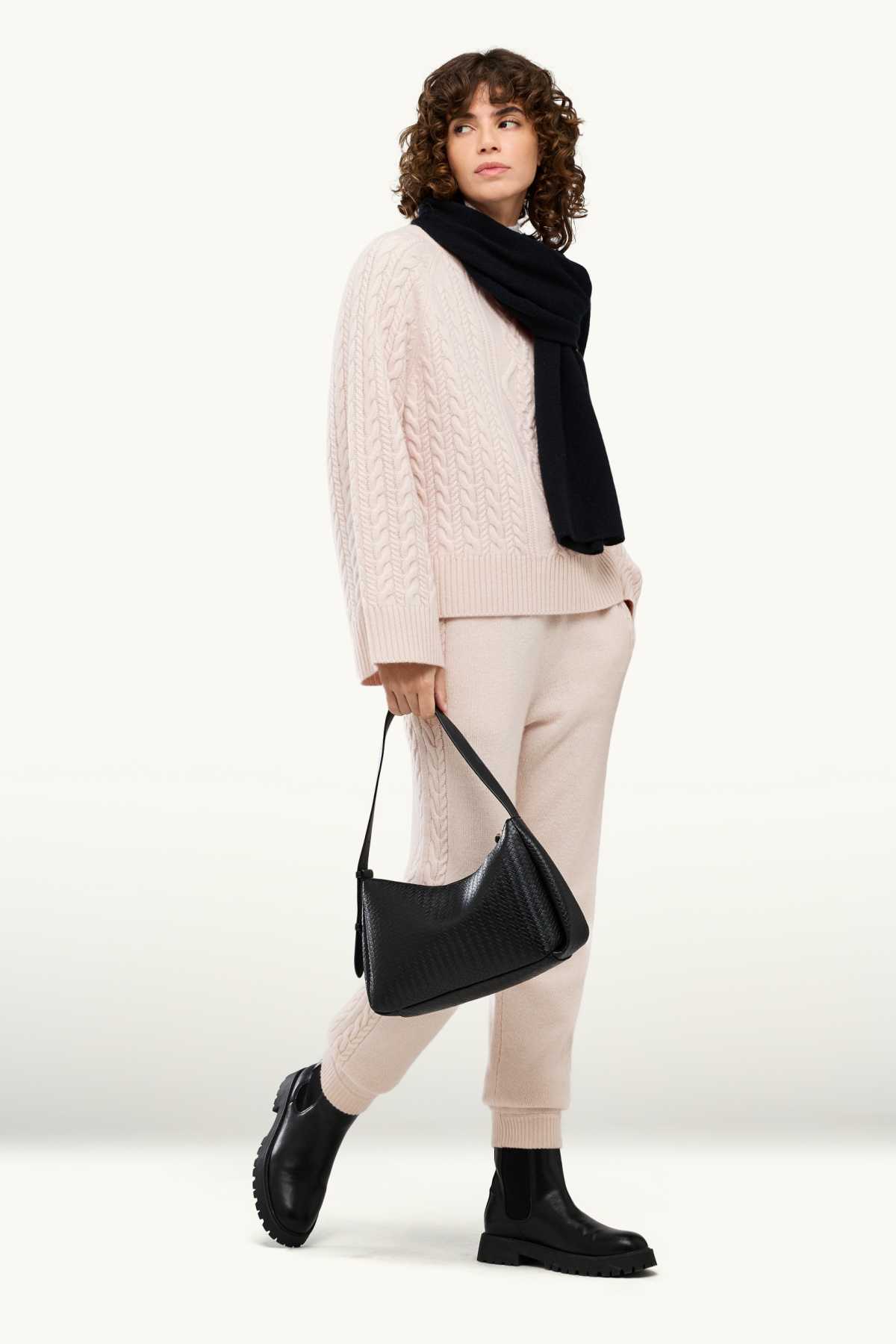 Turtleneck jumper with cashmere content - wool blend - pale pink