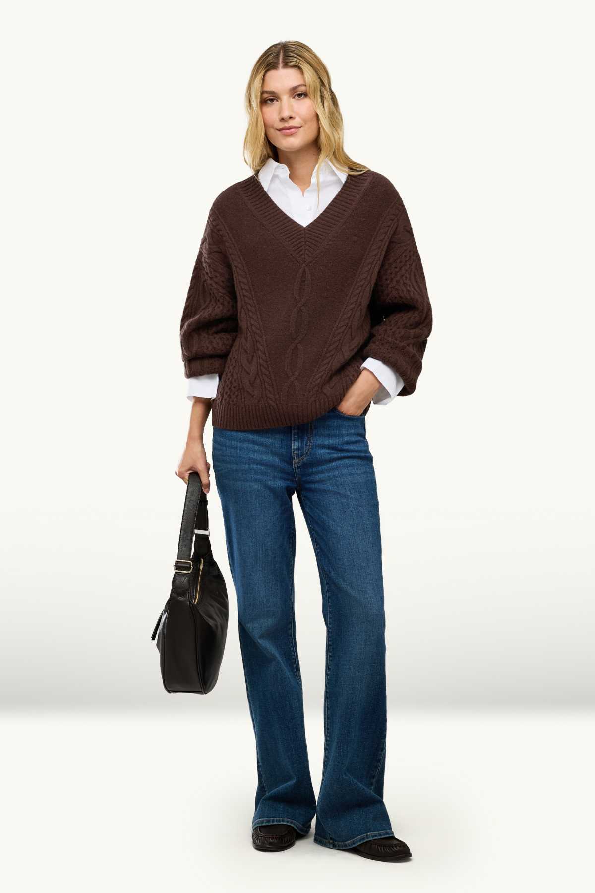 V-neck jumper with cashmere content - wool blend - dark brown