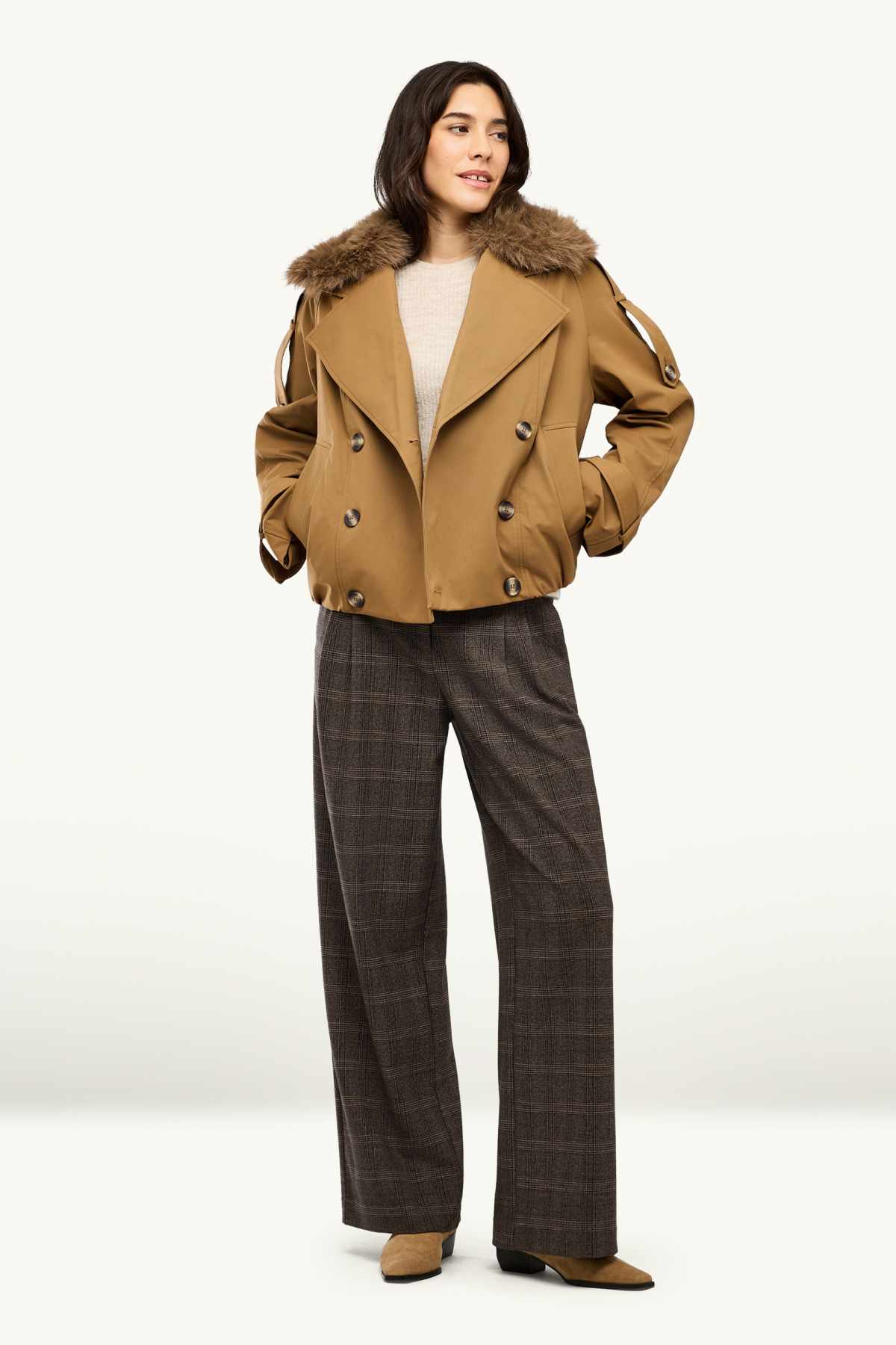 Cropped trench coat with faux fur trim - water-repellent - beige