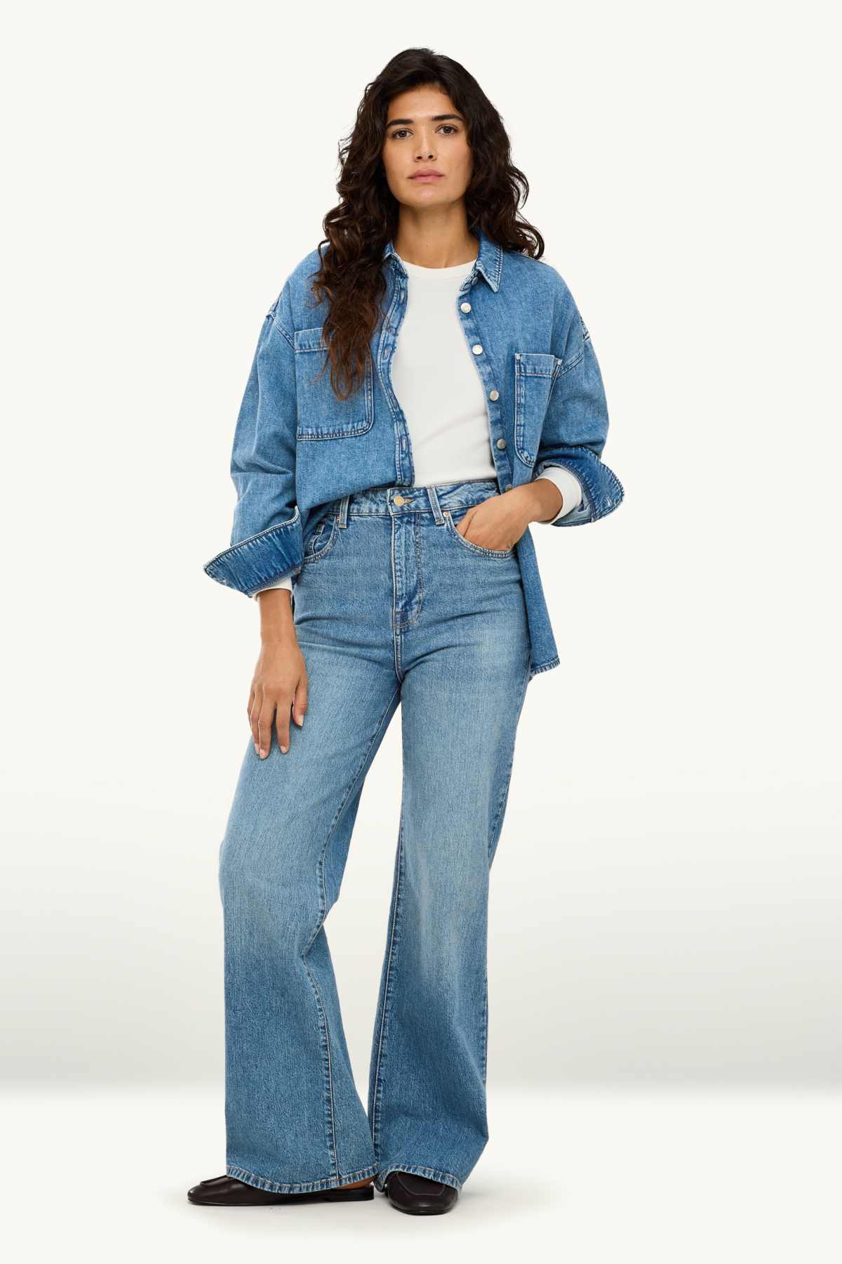Wide leg jeans - high waist - blue denim