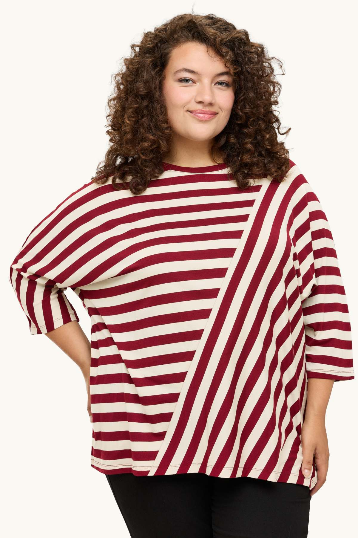 T-shirt - regular fit - striped - beige / bordeaux