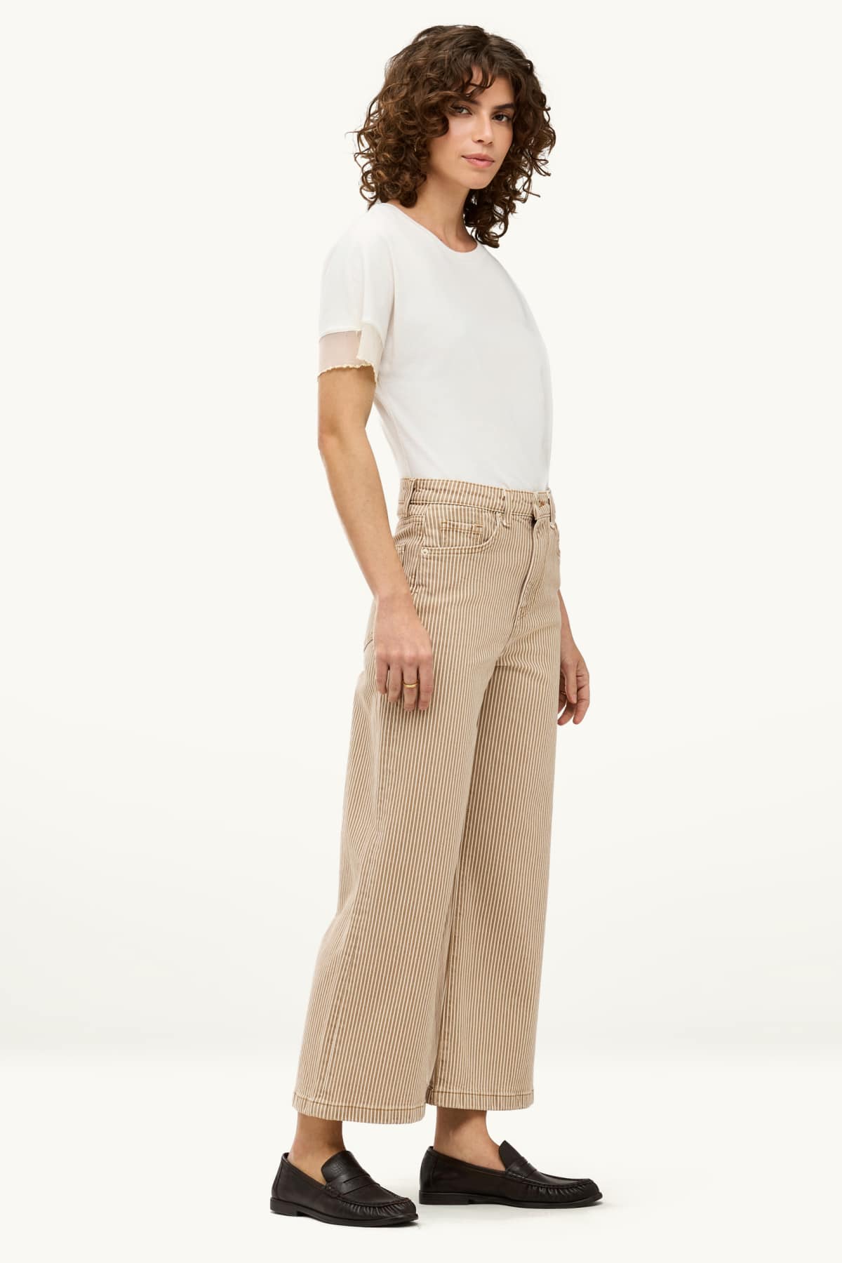 Cropped wide leg jeans - high waist - striped - light brown